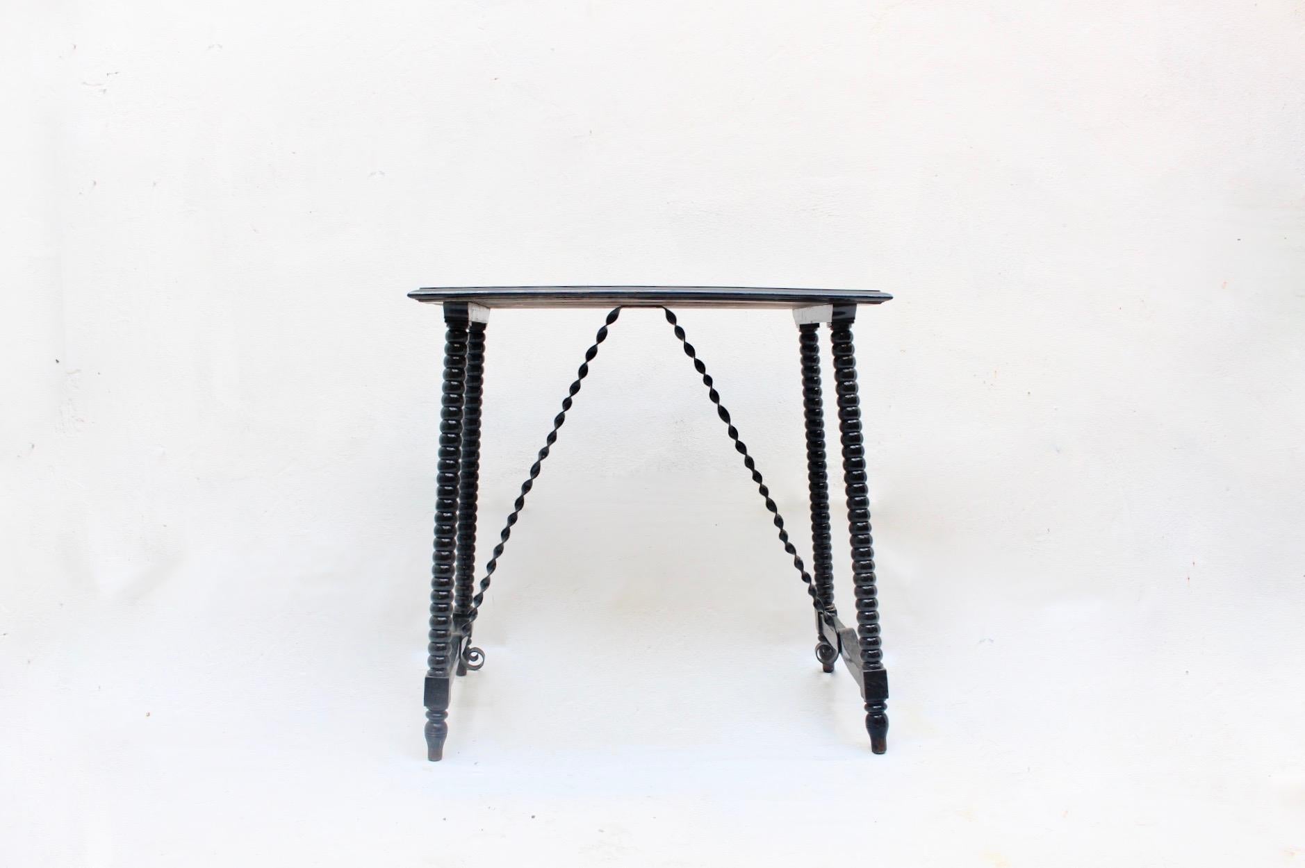 Baroque Revival Baroque Spanish Table with Turned Legs and Iron Stretches, 19th Century For Sale