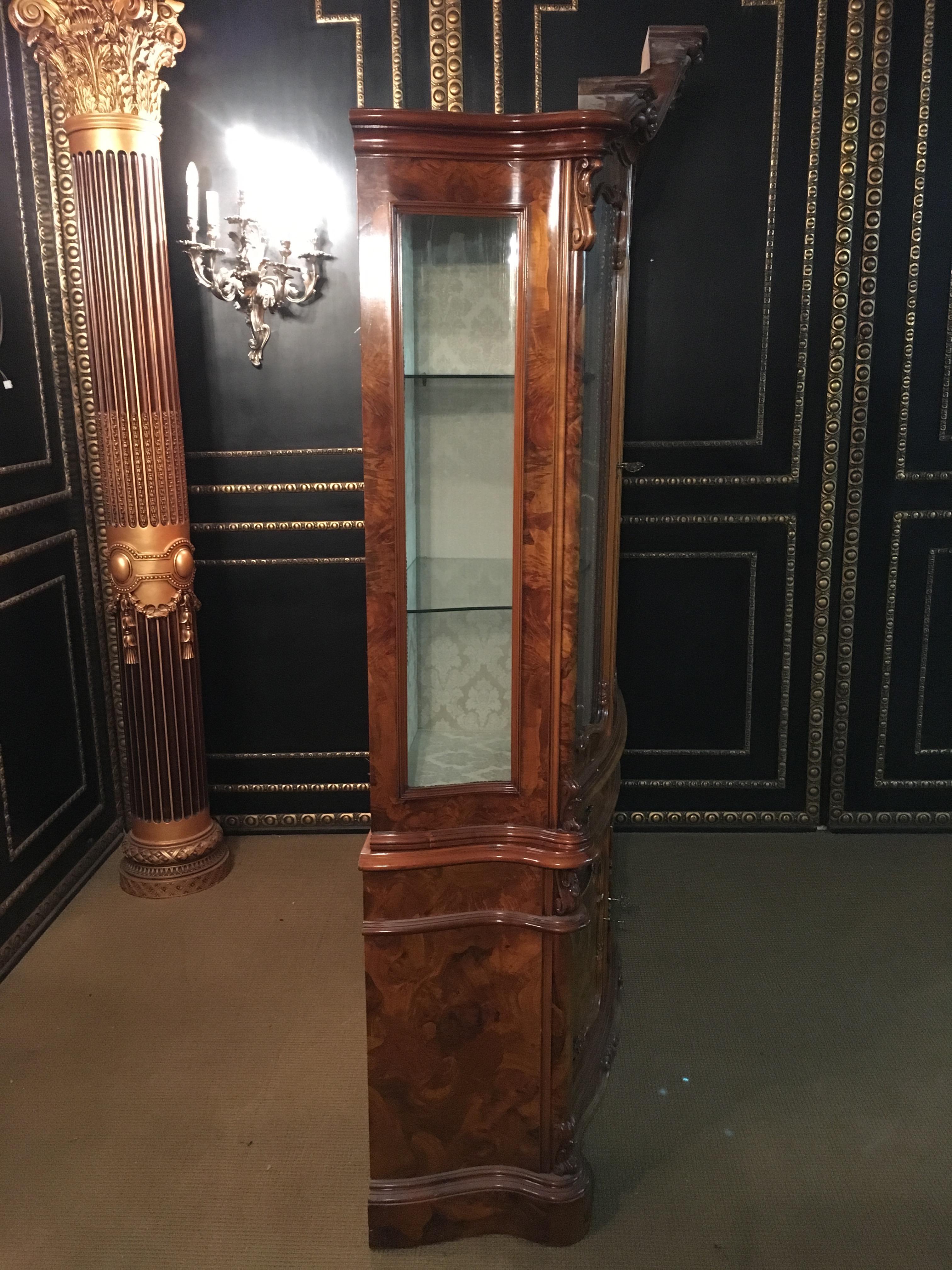 Baroque Stil Glas Display Cabinet Walnut with Floral Inlays 13