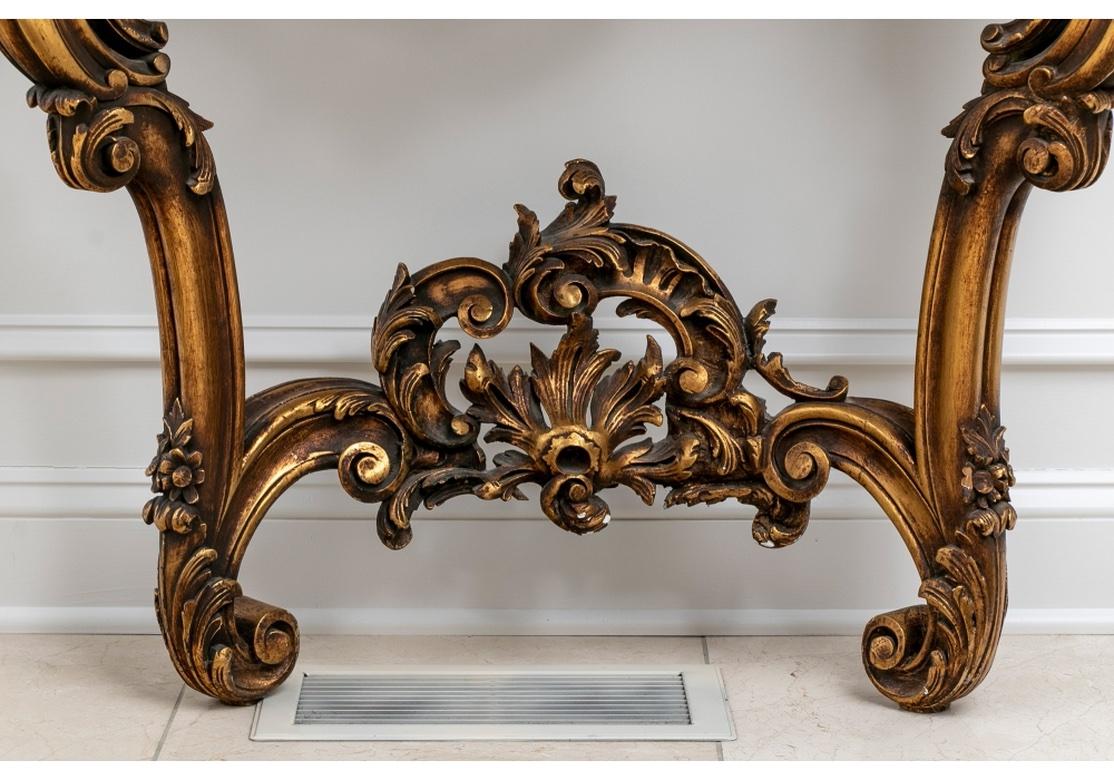 Barocke Stil 19. Jahrhundert geschnitzt vergoldet Wood Spiegel und passende Konsole im Angebot 3