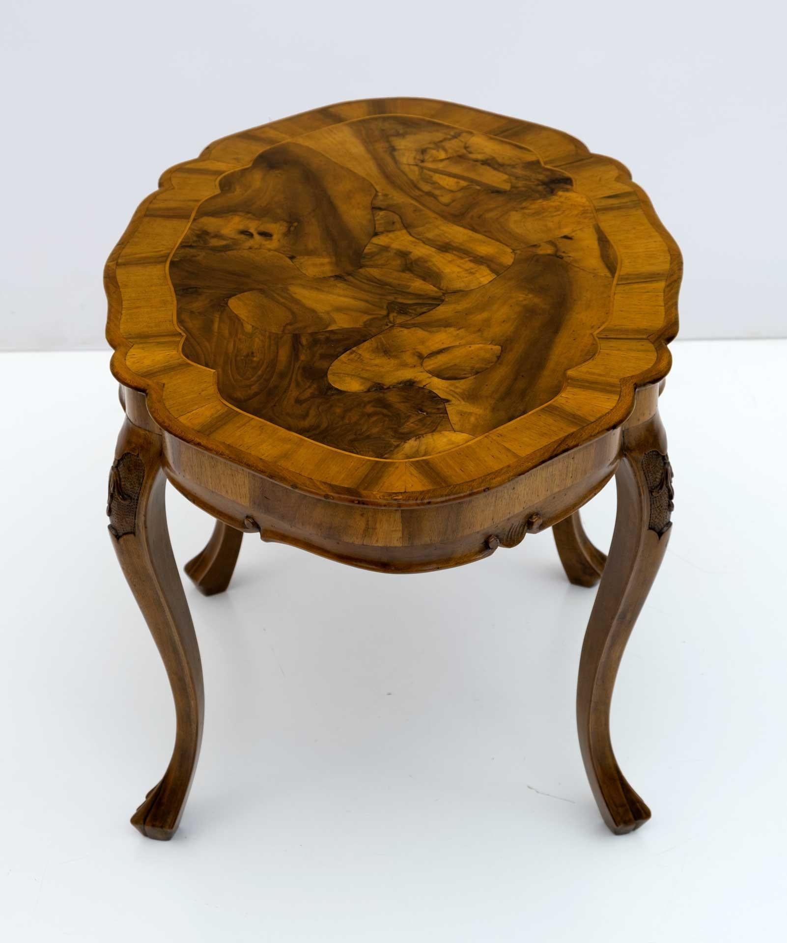 Early 20th Century Baroque Style 20th Century Italian Walnut Coffee Table For Sale