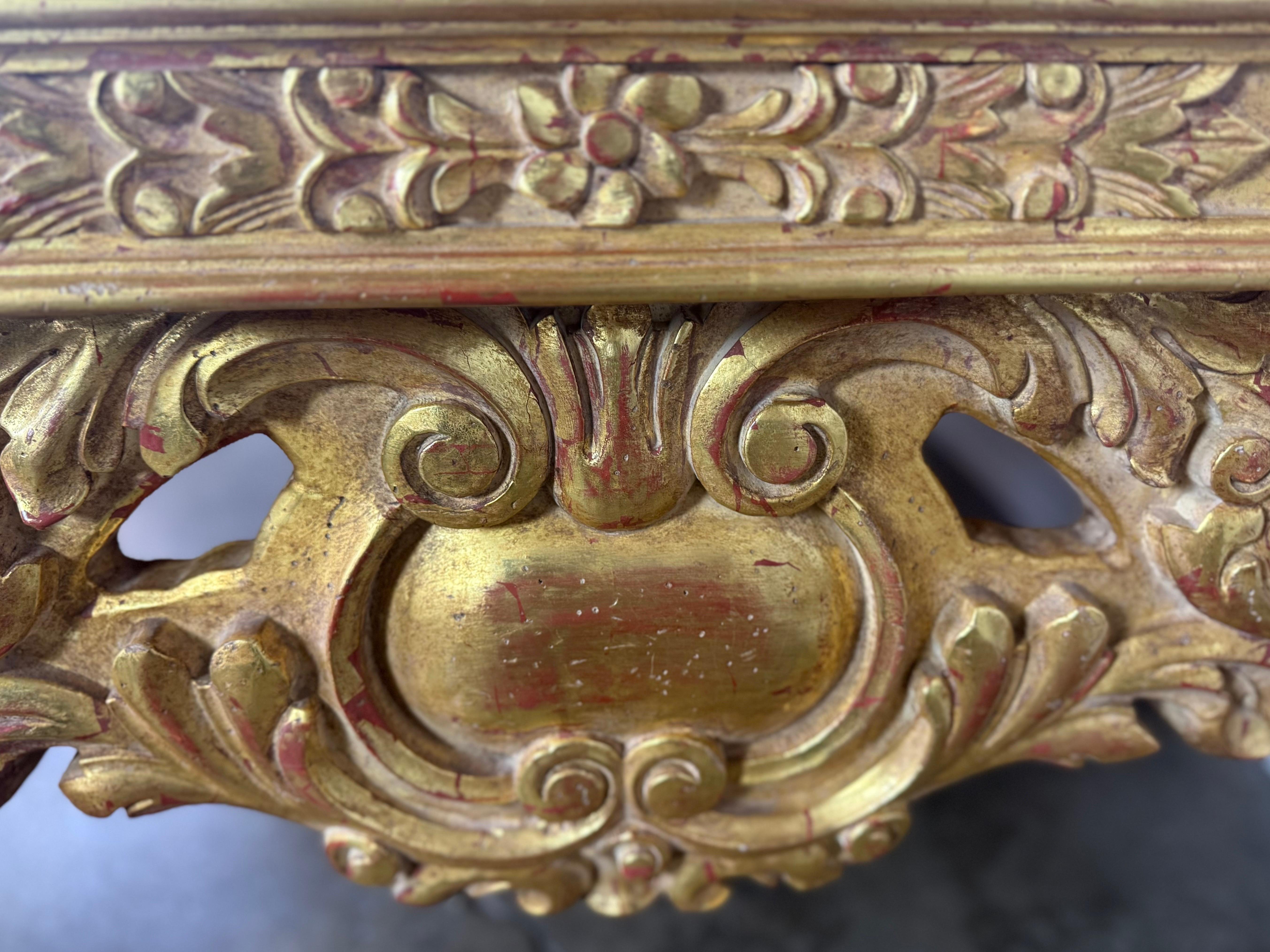 Baroque-Style 22K Gold Leaf Carved Coffee Table with Black Stone Top en vente 2