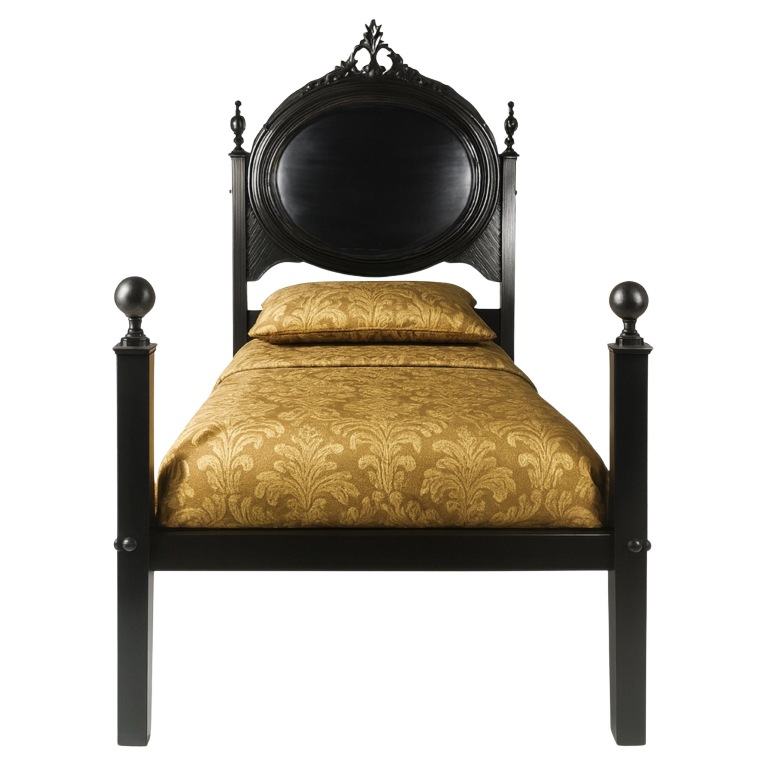 Lit en laque noire de style baroque, 19e siècle