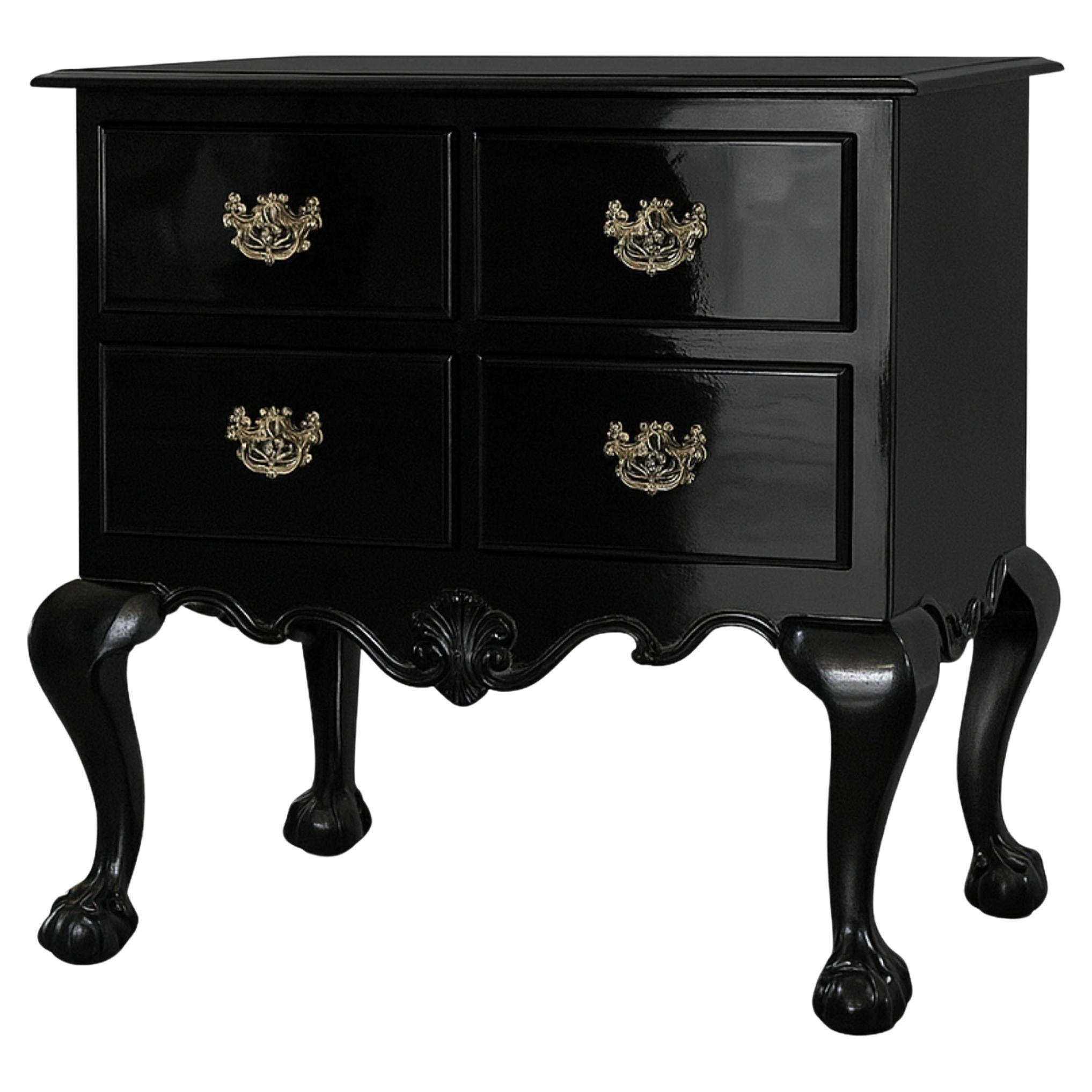 Cassettiera in lacca nera in stile barocco, fine XIX secolo in vendita