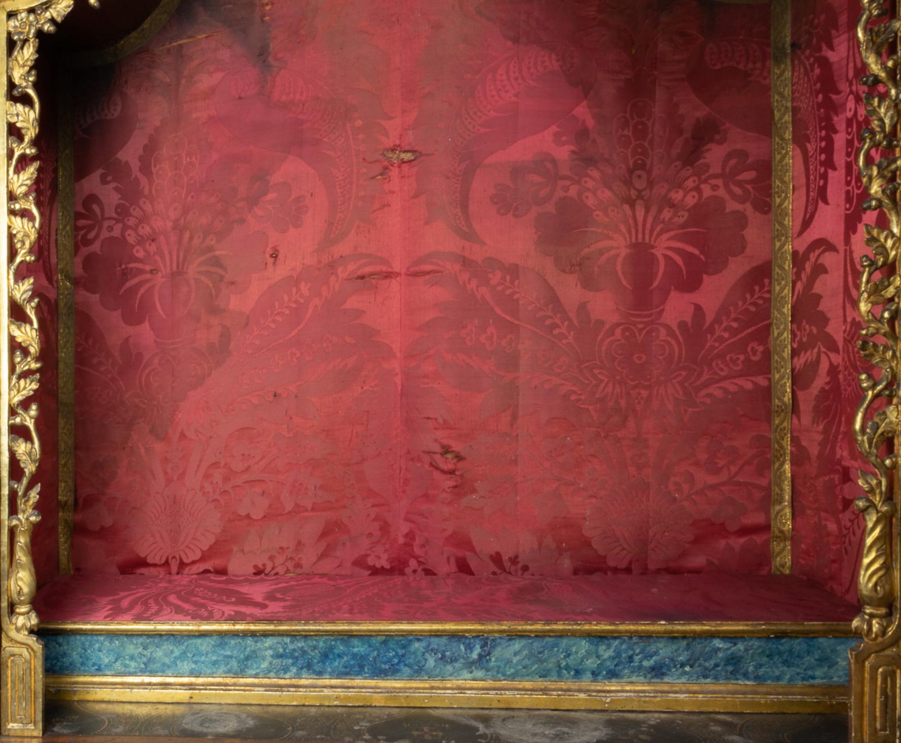 Ottone Cassettiera in stile barocco in lacca nera Oratorio, XIX secolo in vendita