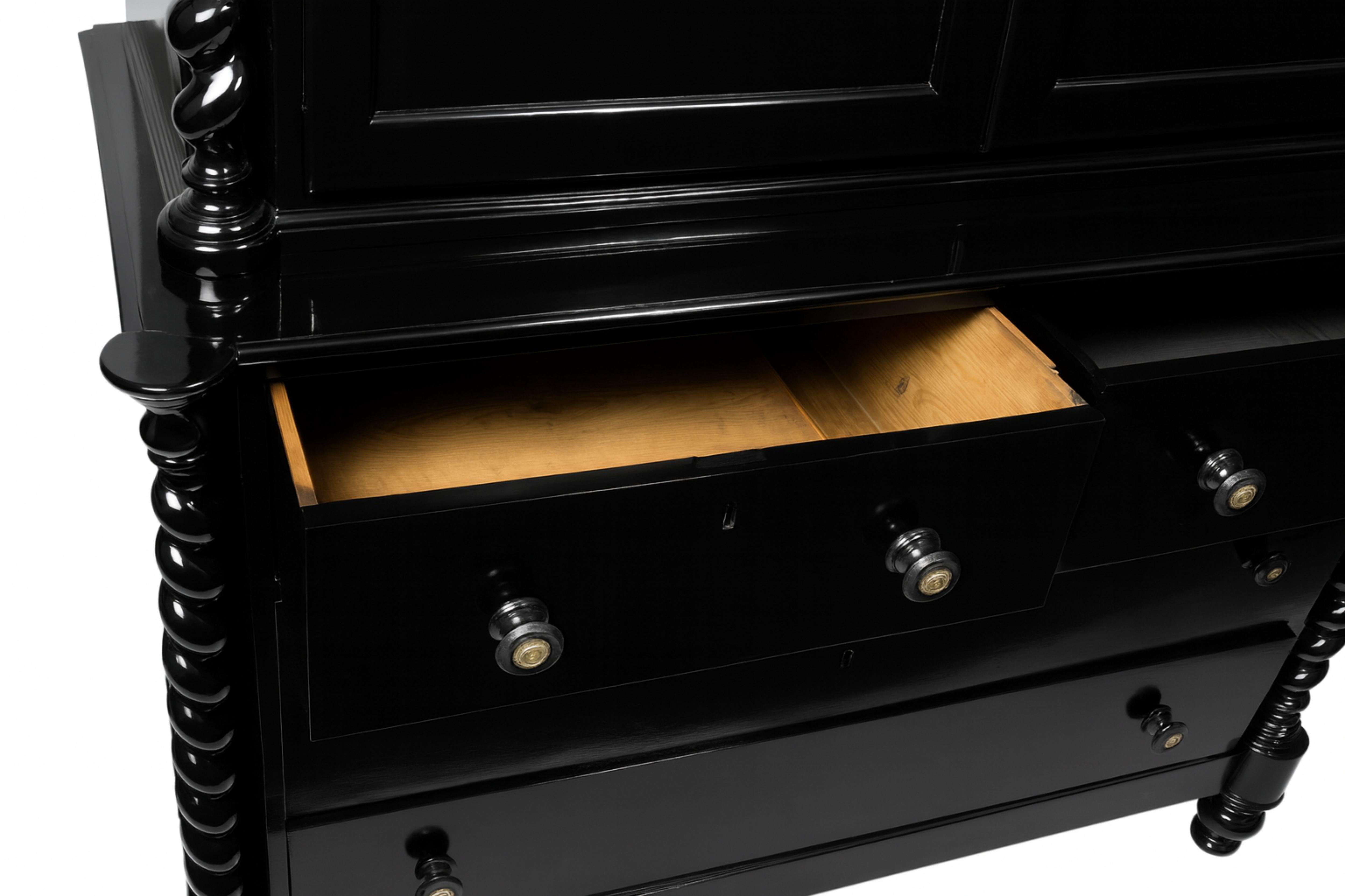 Cassettiera in stile barocco in lacca nera Oratorio, XIX secolo in vendita 3