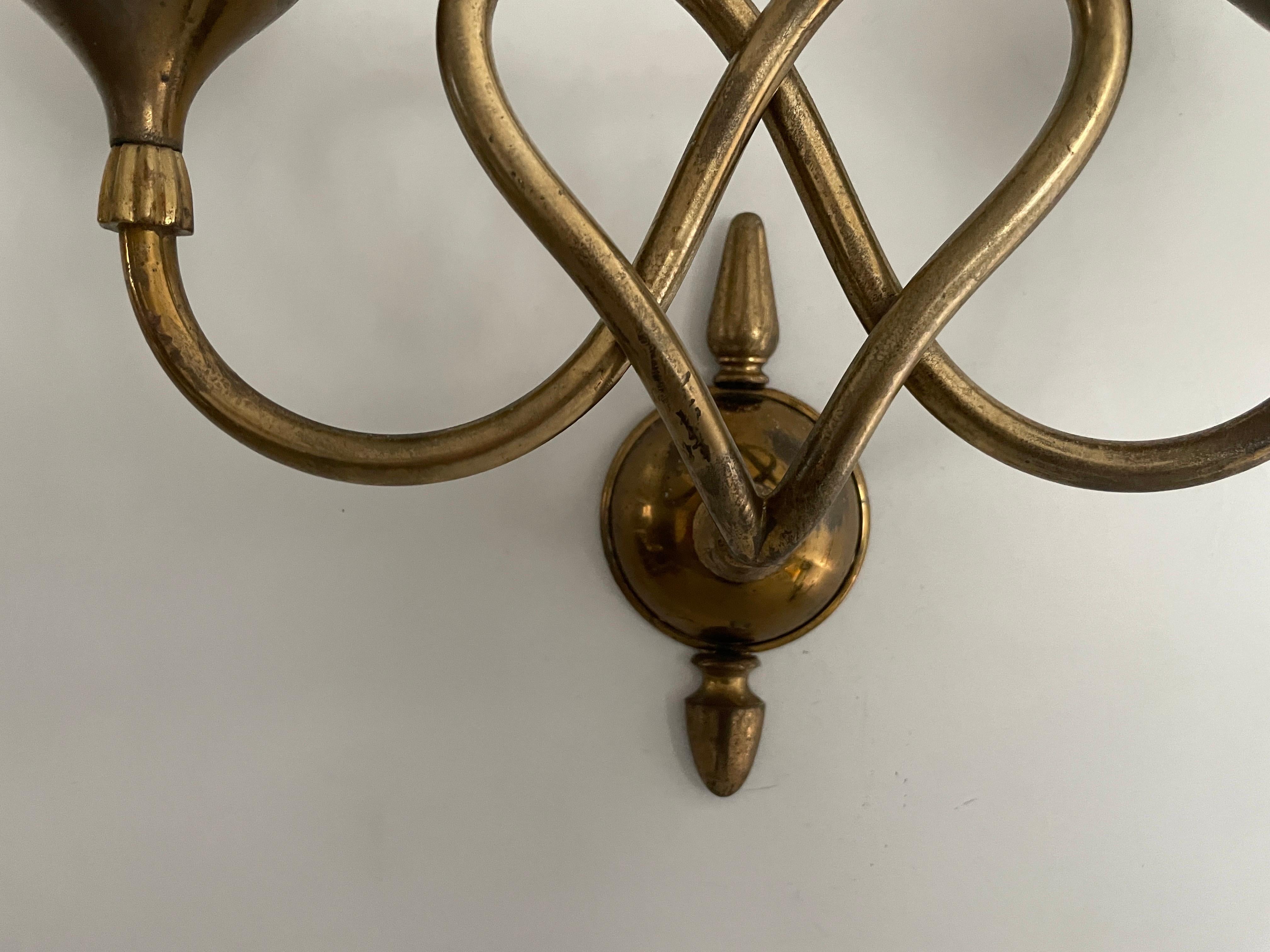 Lámpara de pared individual de latón de estilo barroco, años 50, Italia Italiano en venta