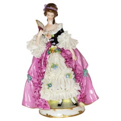 Figura di donna con ventaglio in porcellana Capadimonte in stile barocco, 1900