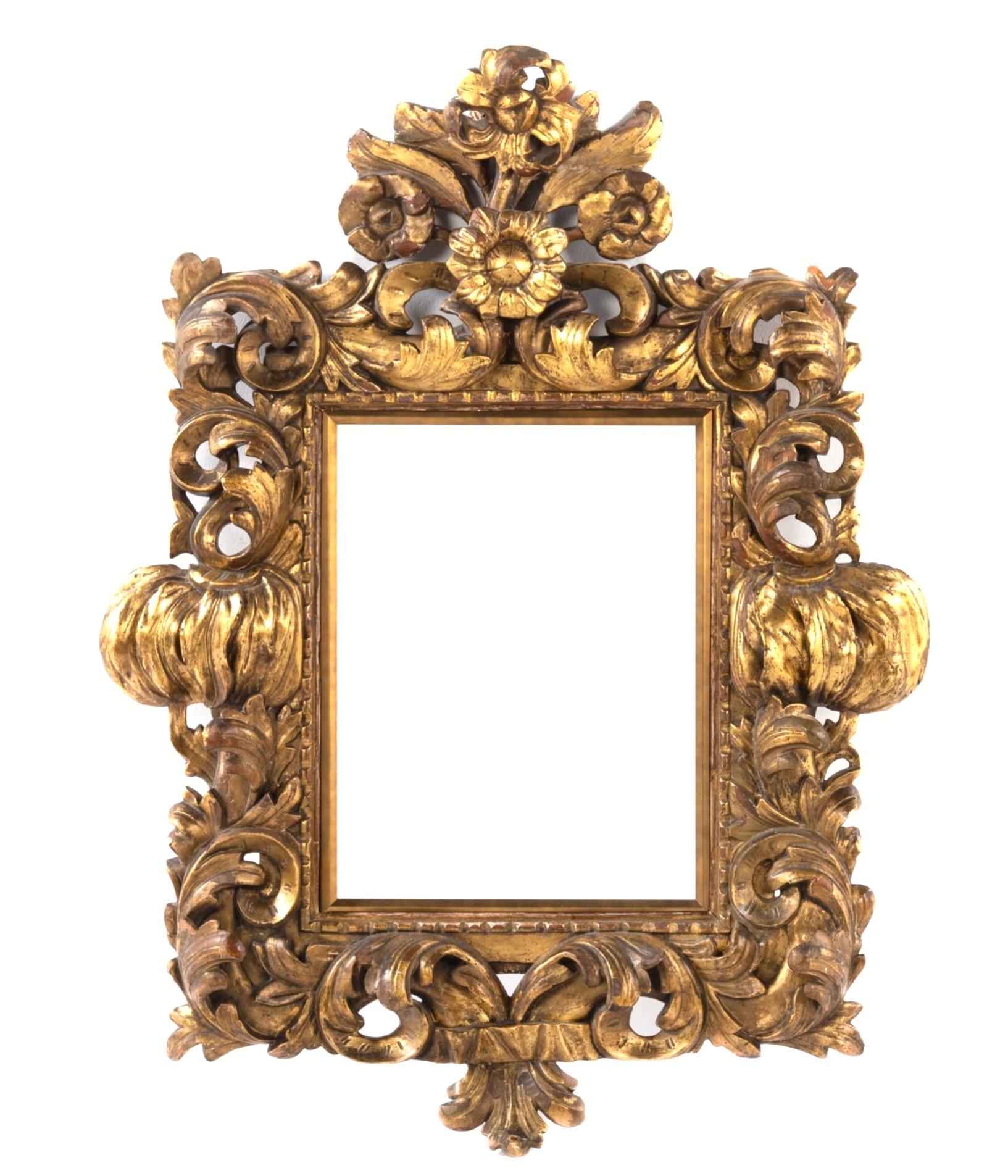 Cadre de photo / miroir en bois sculpté et doré de style baroque en vente 1