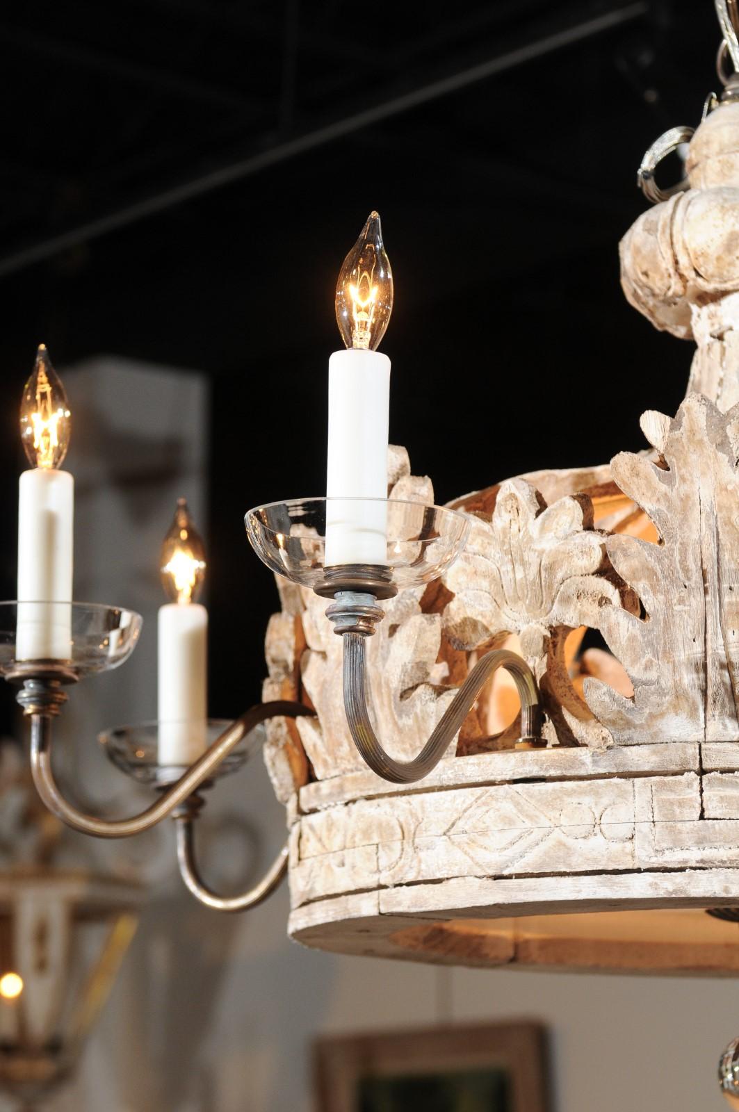 American Baroque Style Contemporary Wooden Carved Crown Chandelier with Eight Arms