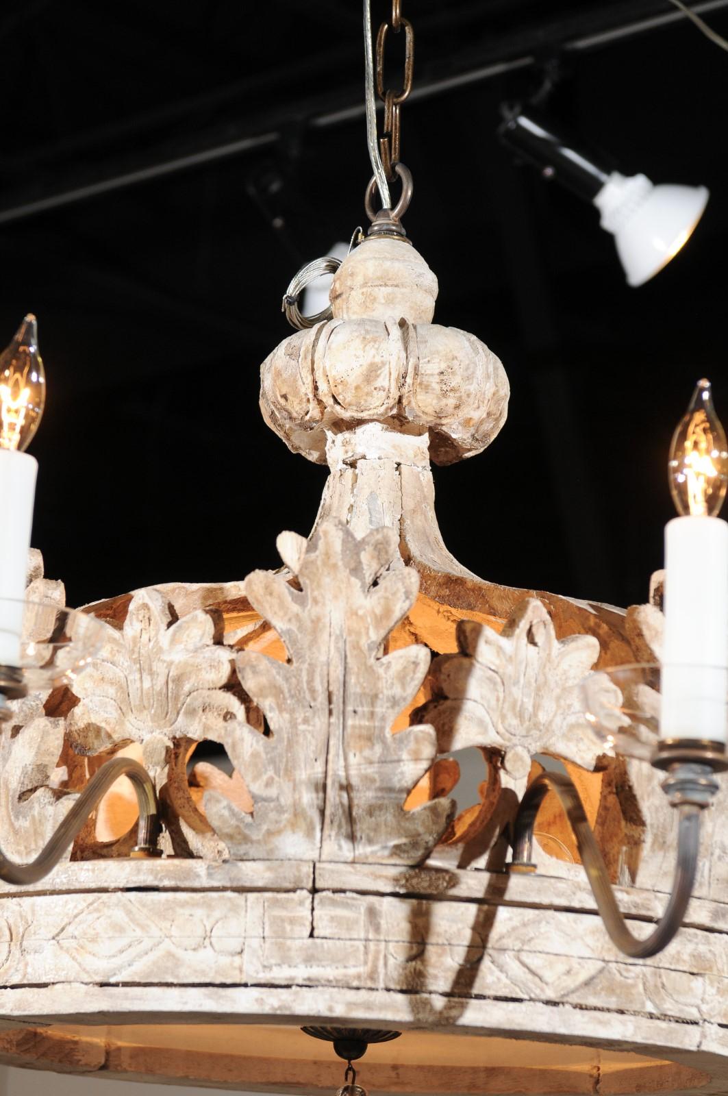 Hand-Carved Baroque Style Contemporary Wooden Carved Crown Chandelier with Eight Arms