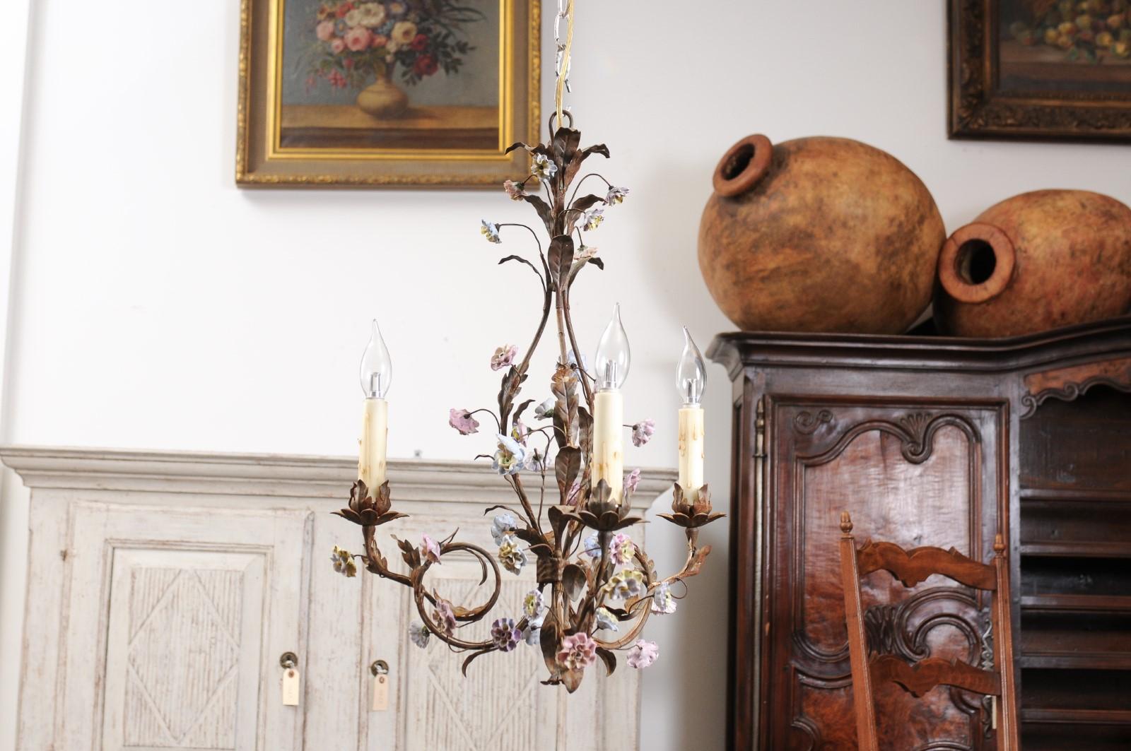 Baroque Style French Three-Light Porcelain Chandelier with Blue and Pink Flowers For Sale 7