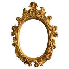 Baroque style gilded wooden frame, dating back to the late eighteenth century