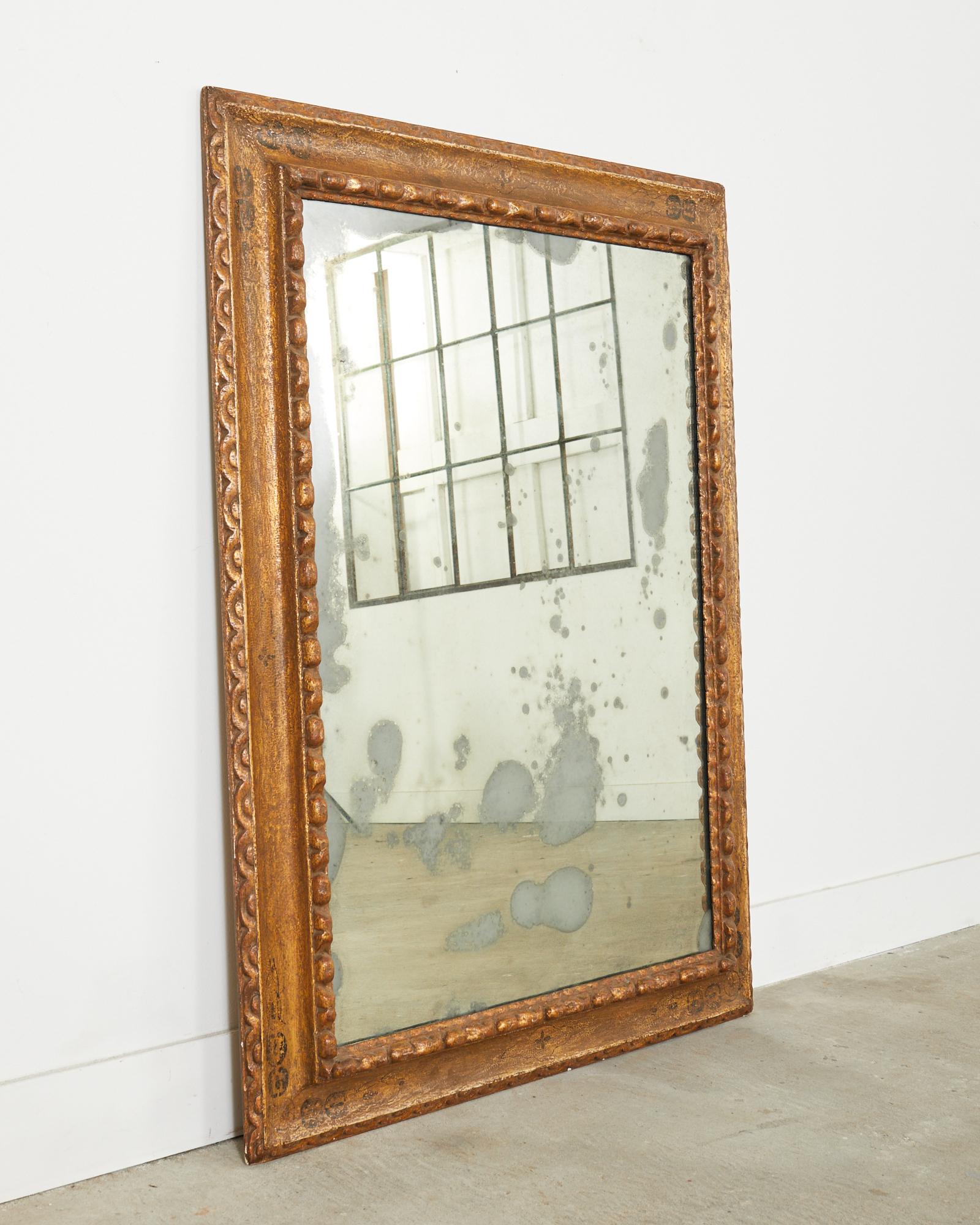 Baroque Miroir laqué doré de style baroque par Stephen Cavallo en vente