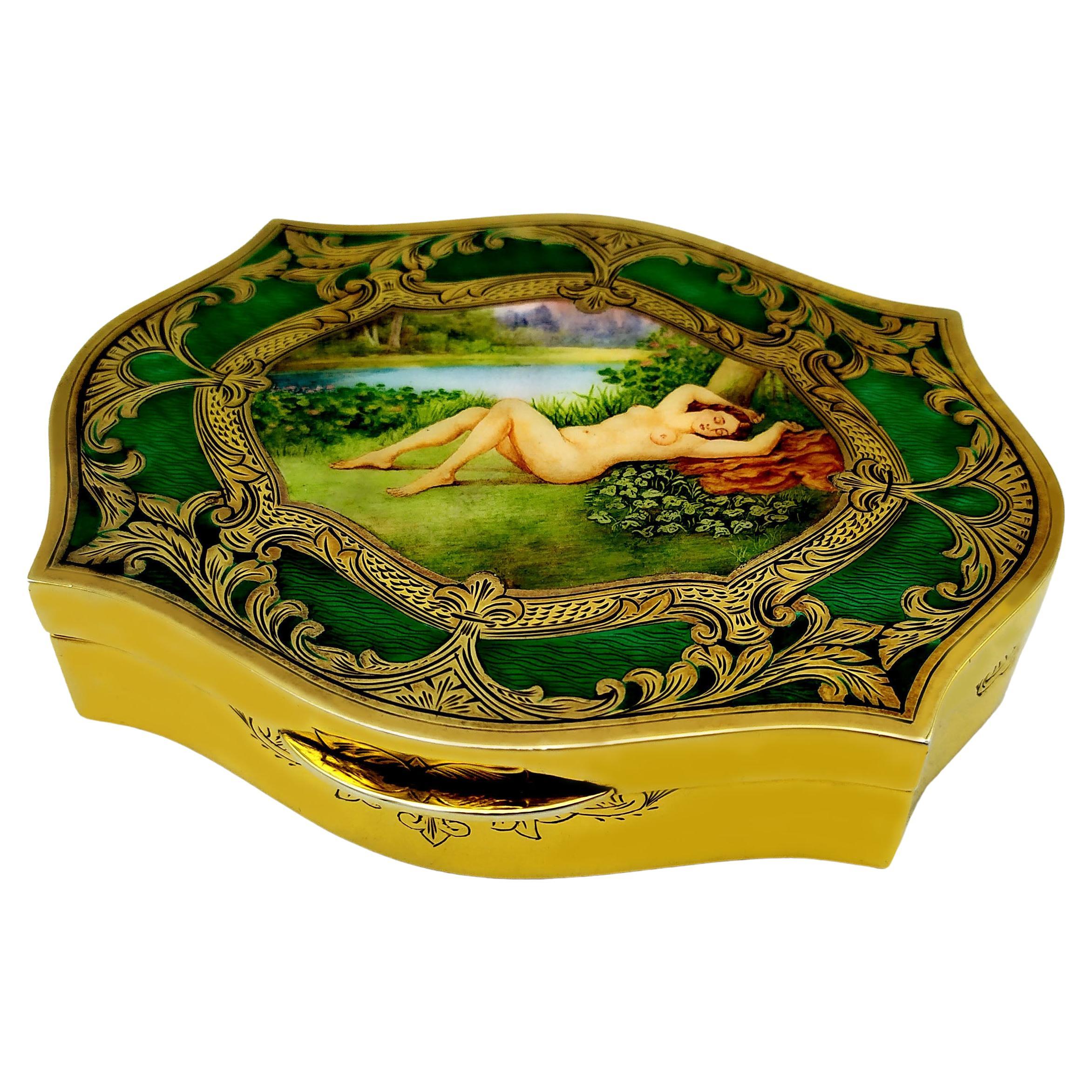 Baroque Style Green Table Box with Miniature Sterling Silver Salimbeni For Sale