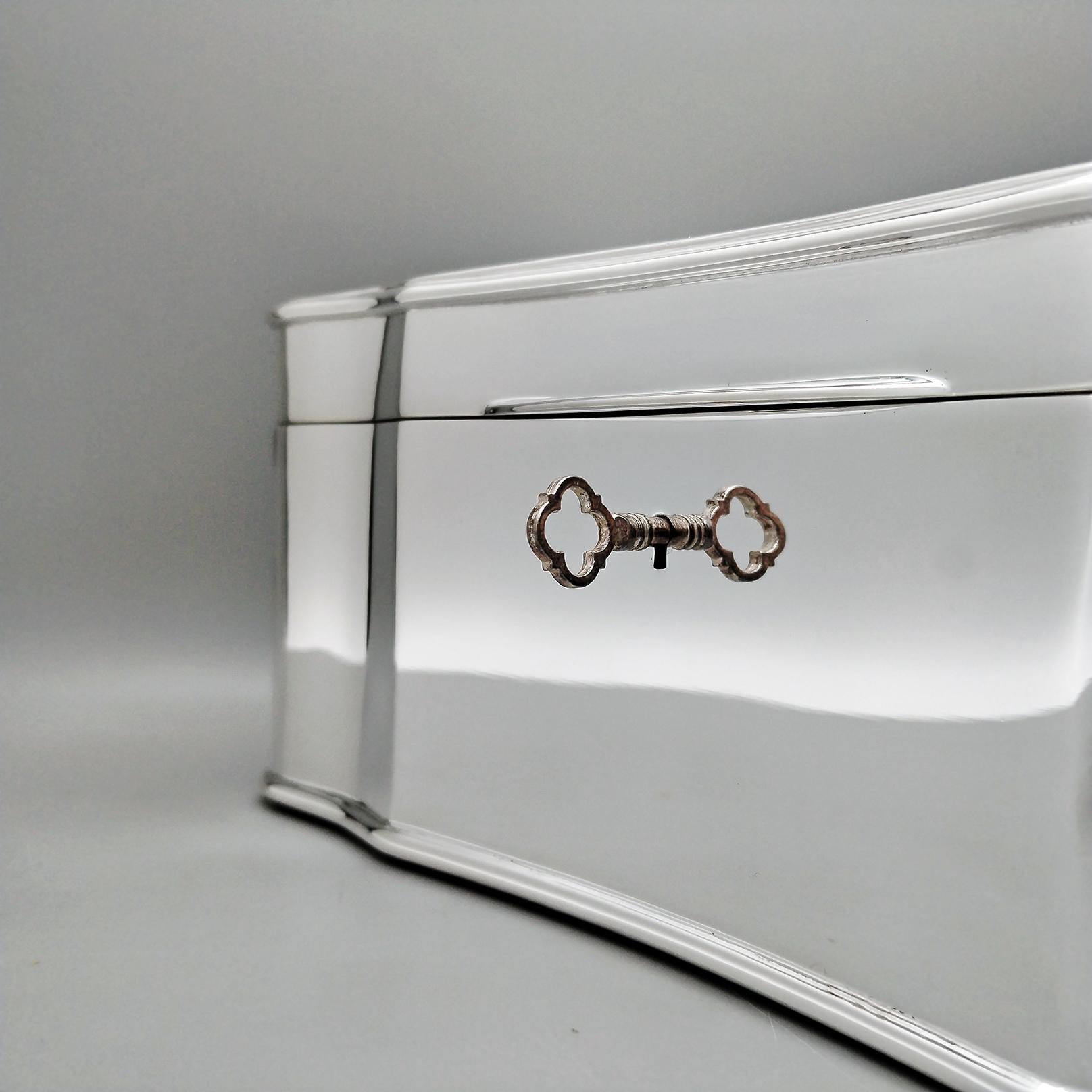 Joyero italiano de plata de ley de estilo barroco en Nuevo estado para la venta en VALENZA, IT