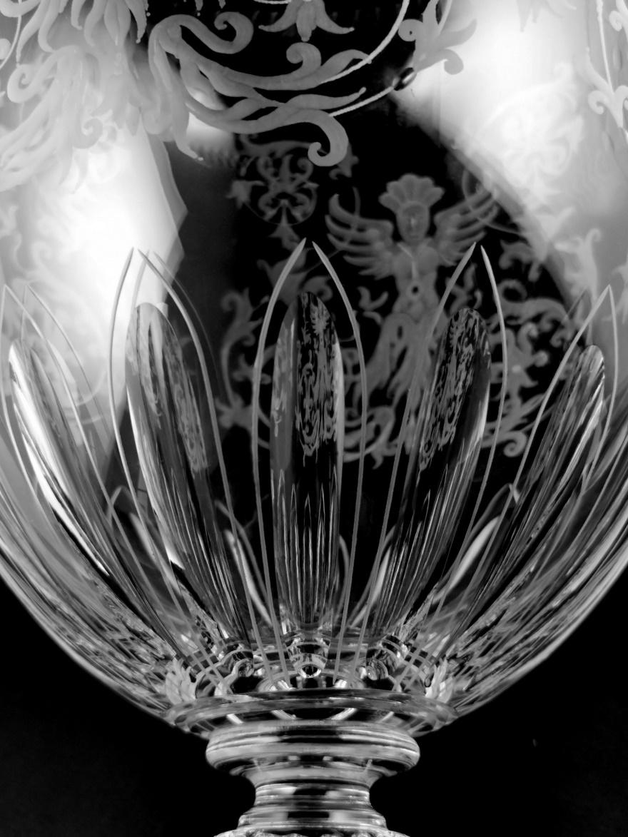 Baroque Style Large Italian Crystal Vase With Grotesque Engravings For Sale 5