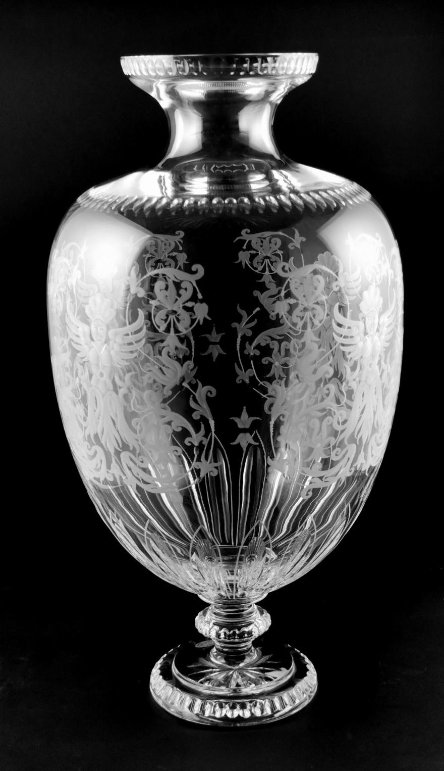 20th Century Baroque Style Large Italian Crystal Vase With Grotesque Engravings For Sale