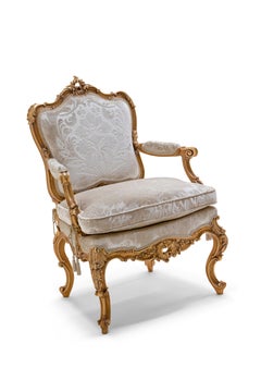 Baroque Style Living Armchair, Hand Carved and Gilded, Fully Made in Italy