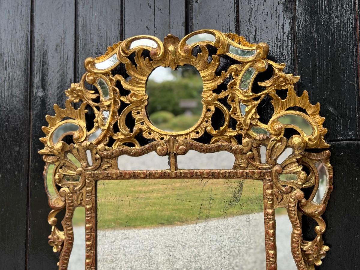 18th Century and Earlier Baroque-style mirror in carved and gilded wood, Austro-Hungarian Empire For Sale