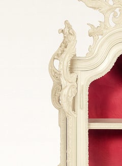 Baroque Style Off White Lacquer Cedar Showcase, 19th Century