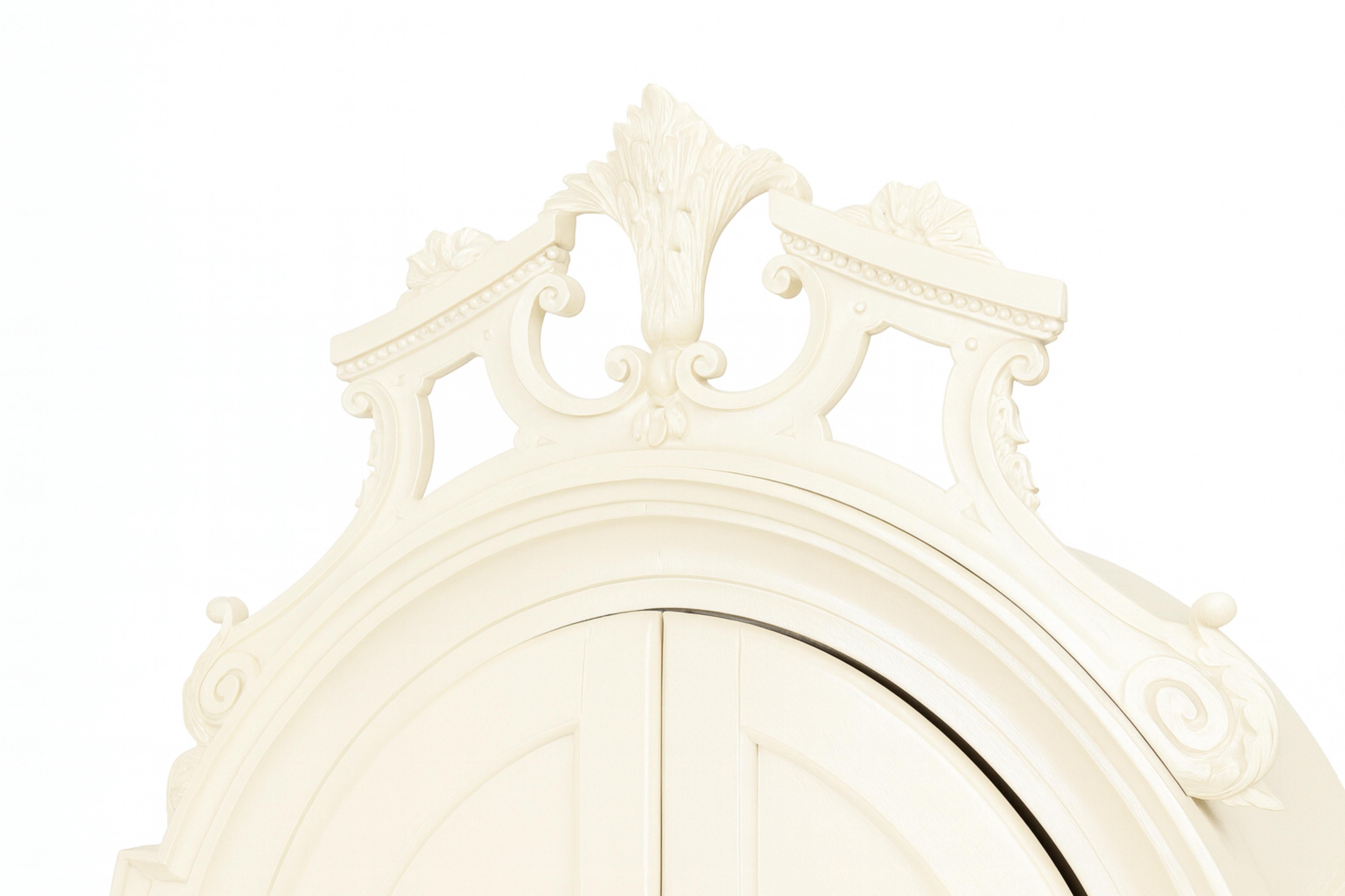 Portuguese Baroque Style Off White Lacquer Chest of Drawers Oratory, 19th Century For Sale