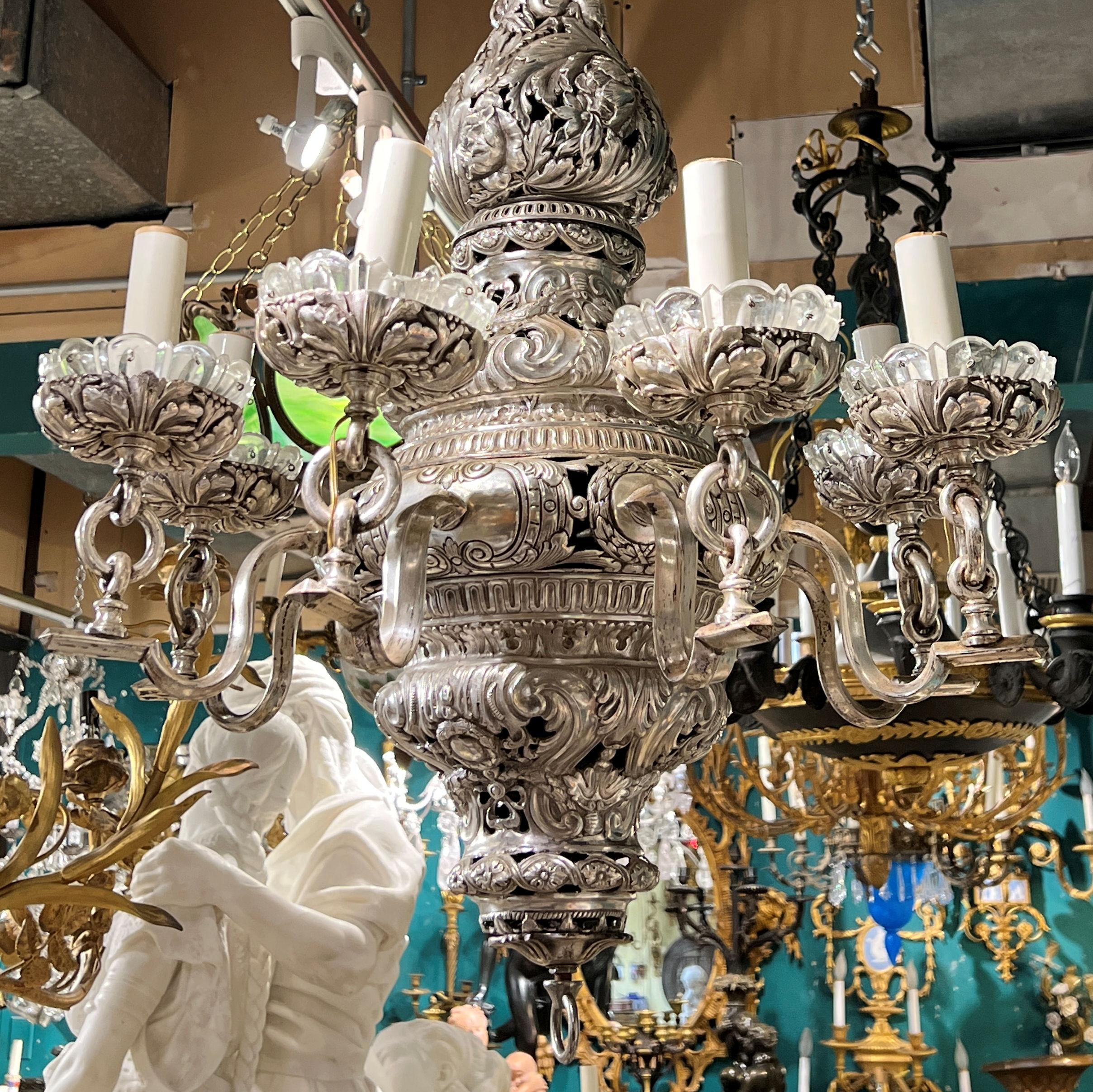 Baroque Style Silvered Metal Chandelier with Shell Motif Attributed to Caldwell For Sale 1