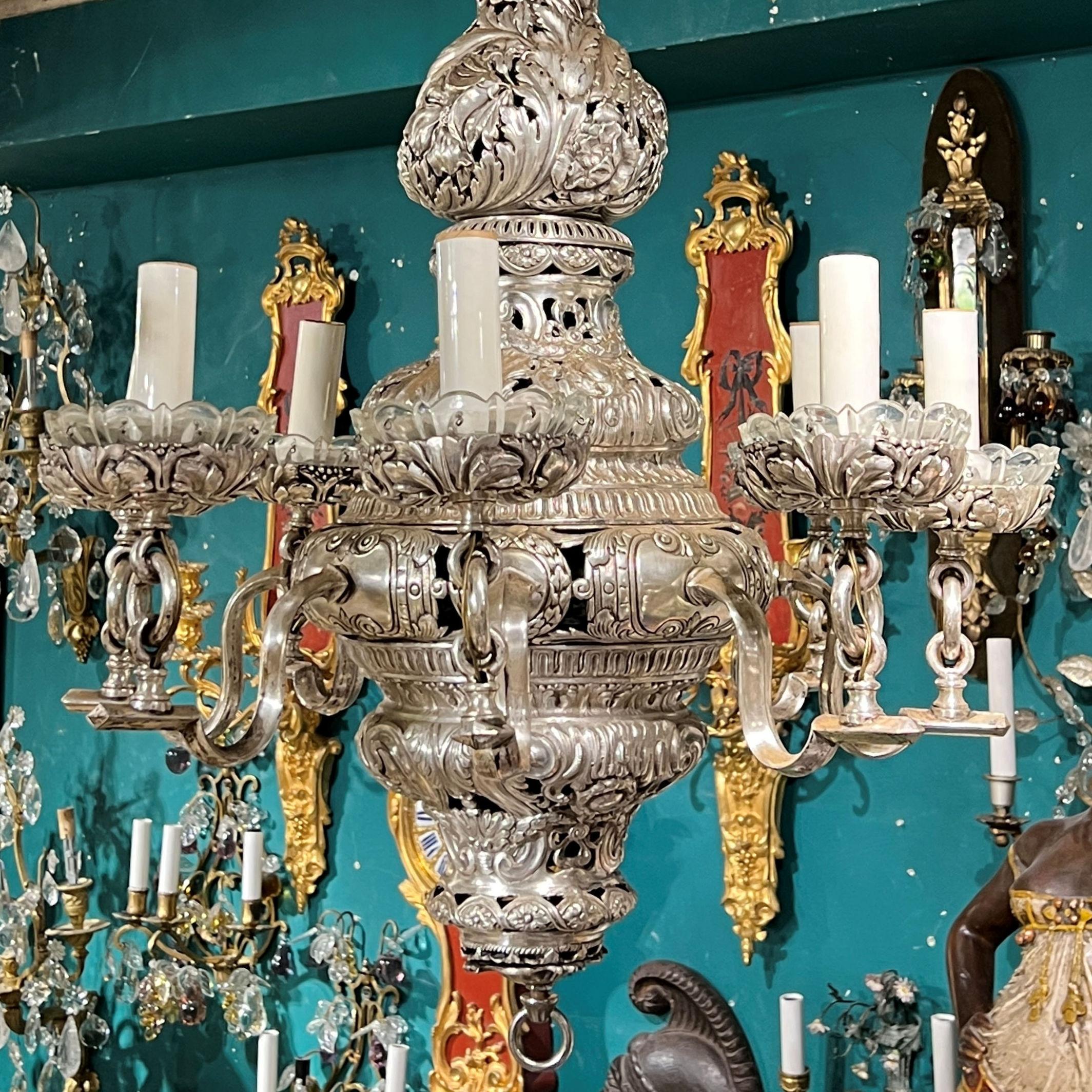 Baroque Style Silvered Metal Chandelier with Shell Motif Attributed to Caldwell For Sale 2