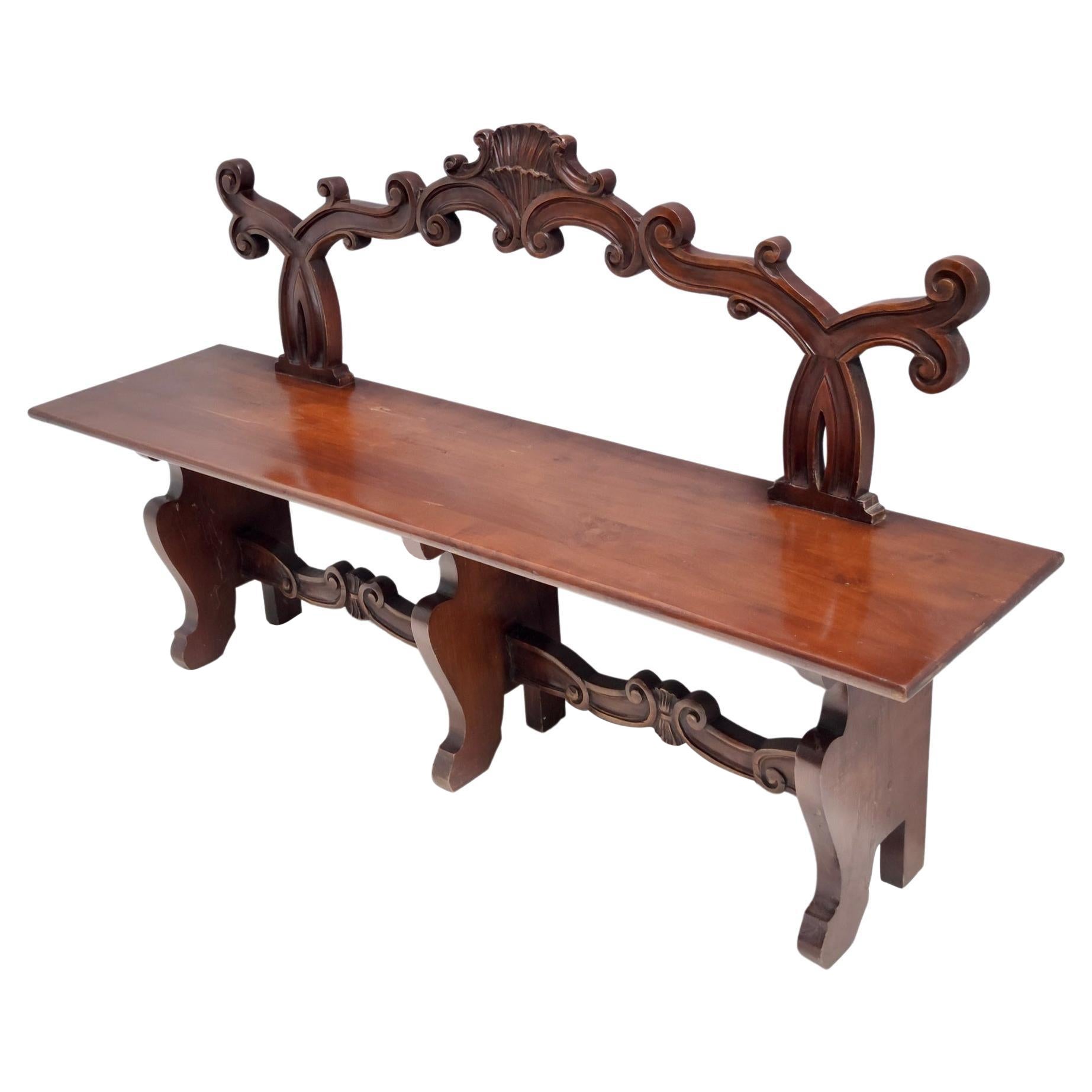 Banc en hêtre massif sculpté de style baroque, Italie