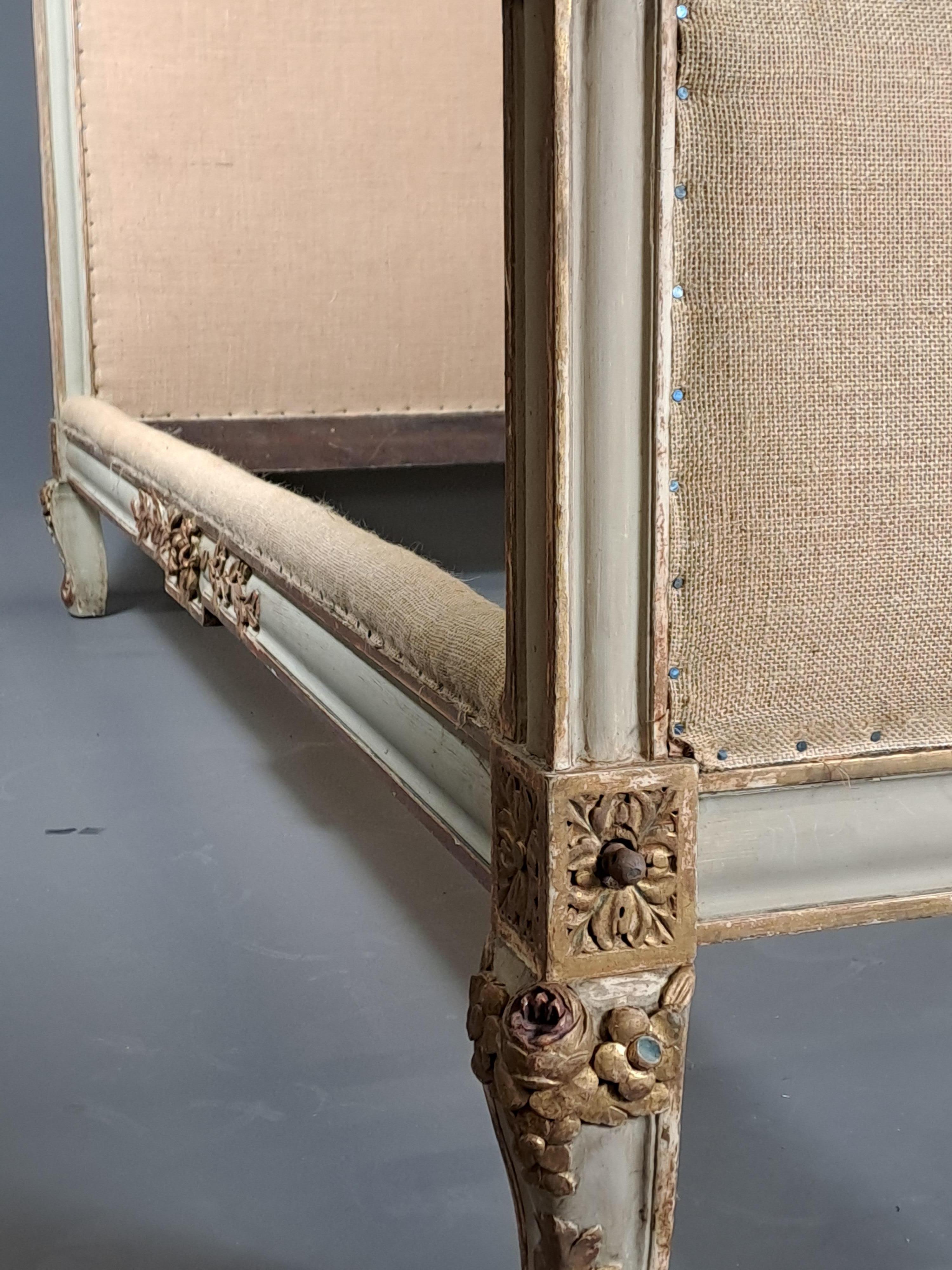 Baroque Style Venetian Bed In Lacquered And Gilded Wood 3