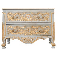 Wood Commodes and Chests of Drawers