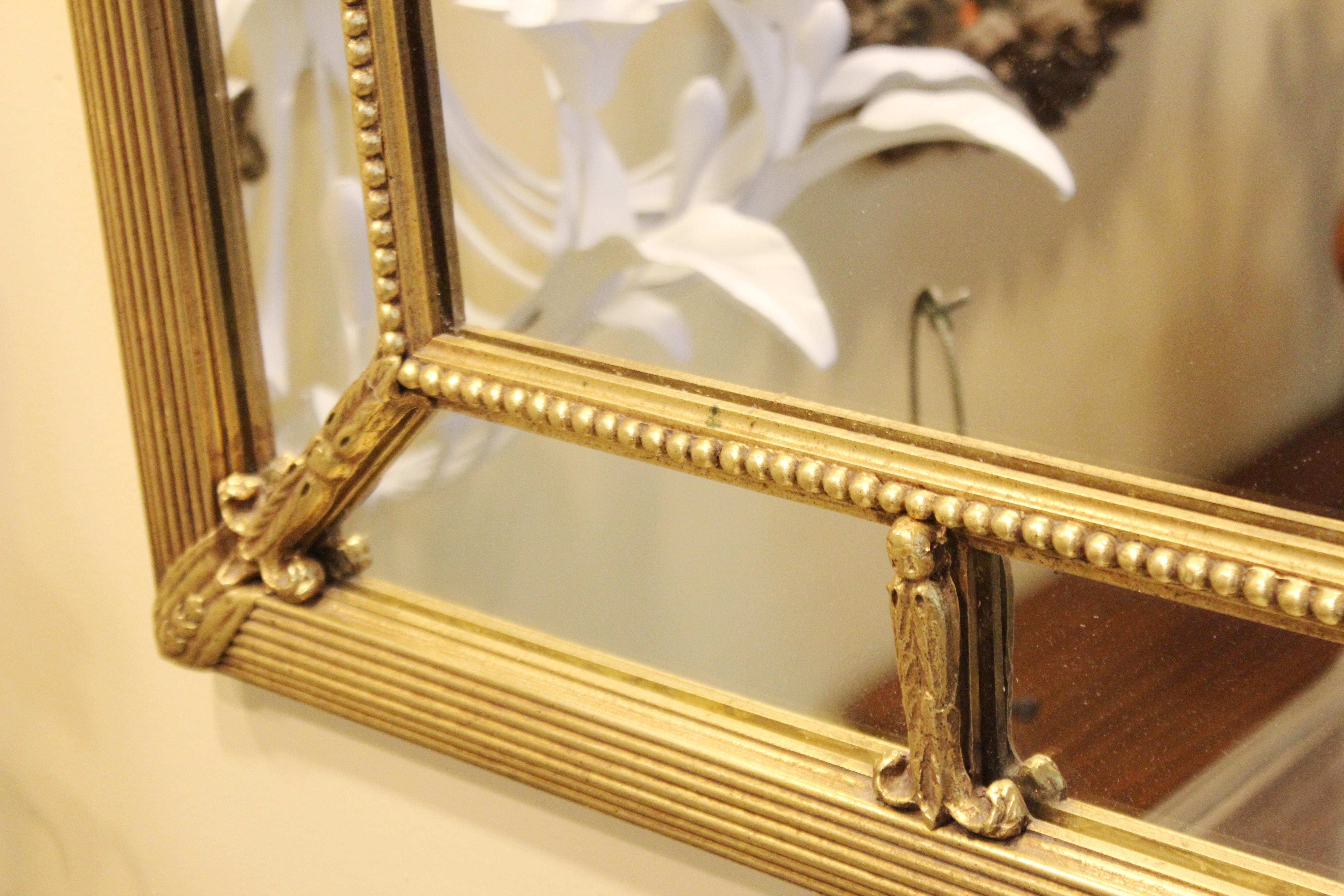 Baroque Style Wall Mirror With Giltwood Frame In Good Condition In New York, NY