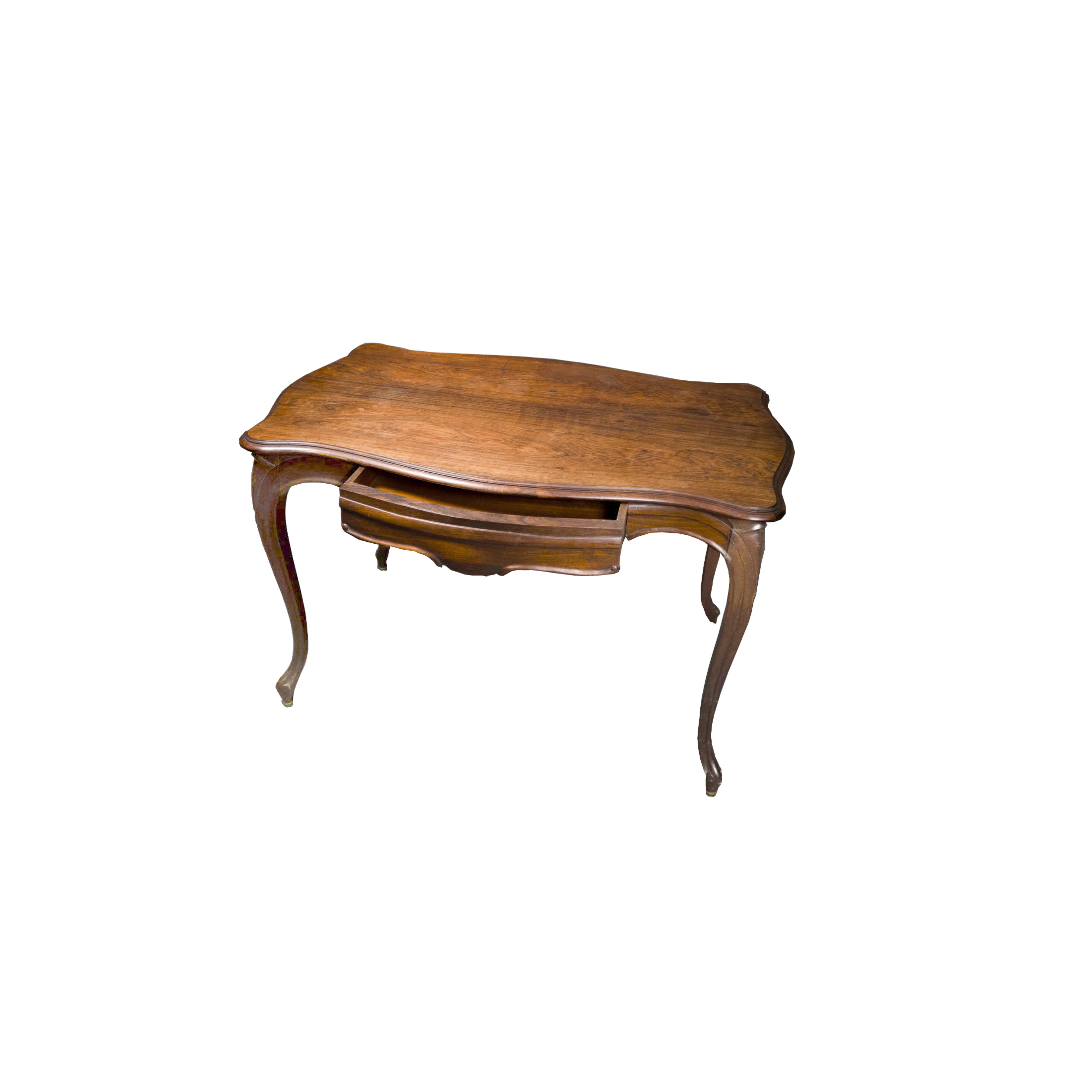 Tavolo da scrittura in noce in stile barocco con piano rettangolare a serpentina, fregio arrotondato, gambe cabriole profondamente scolpite, gambe a tubo e ampio cassetto. Un esempio di Eleganza.