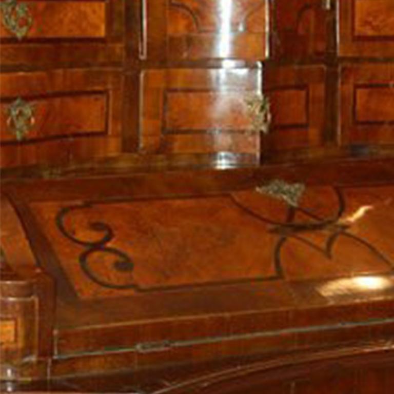 XVIIIe siècle et antérieur Tabernacle / Secrétaire baroque en vente