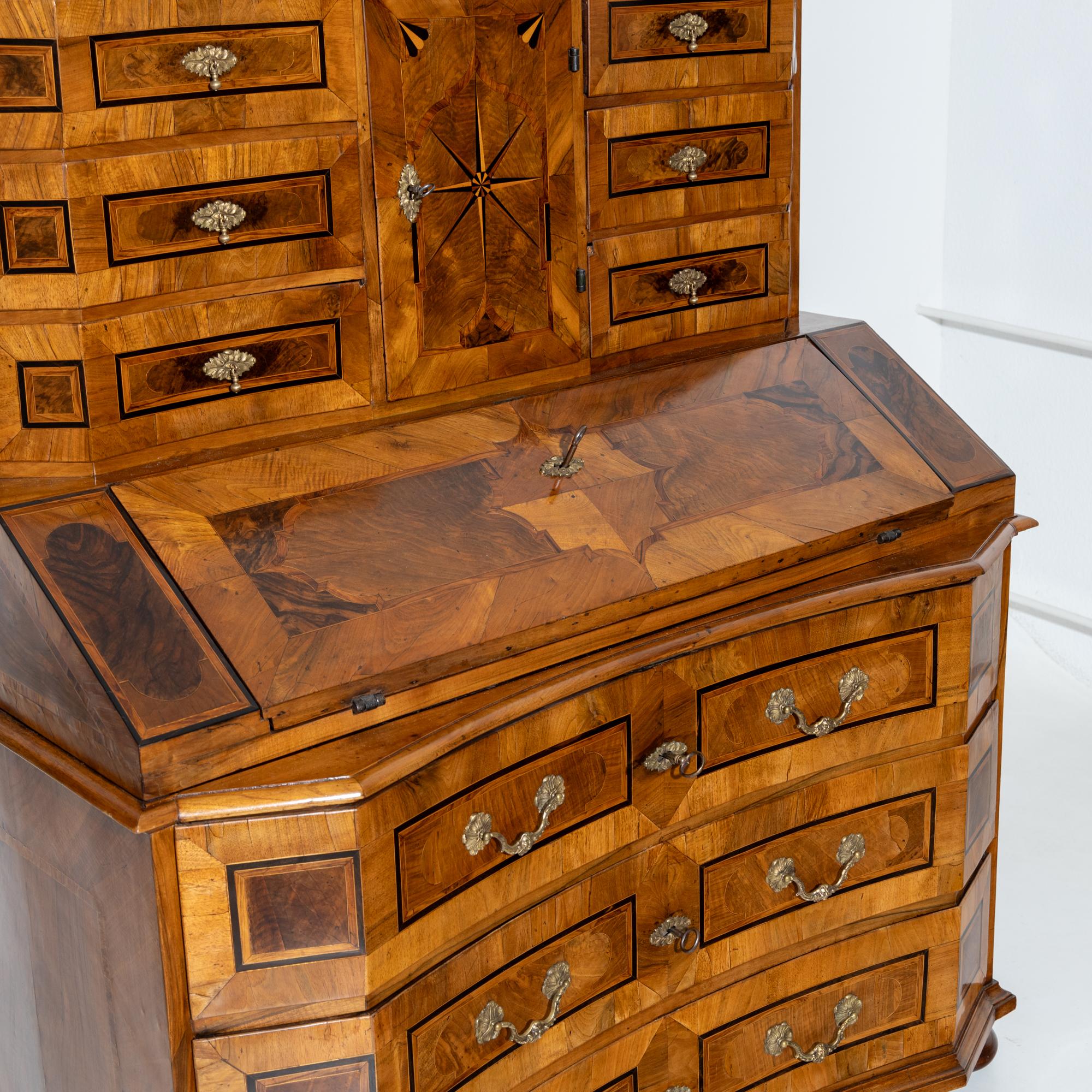 Baroque Tabernacle Secretaire, Mid-18th Century In Good Condition For Sale In Greding, DE