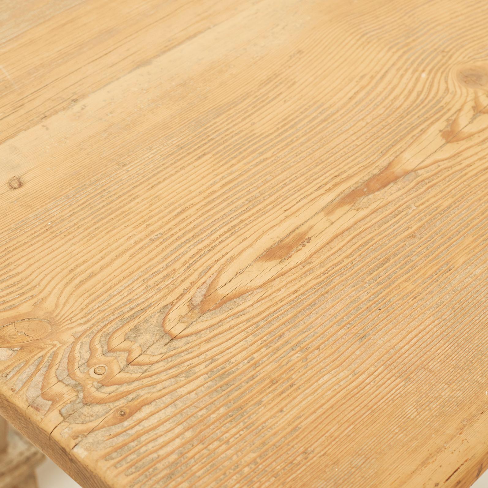 Antique Baroque Table, Sweden, Late 18th Century For Sale 1