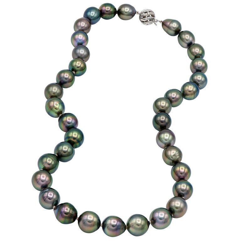 Baroque Tahitian Pearl Necklace with 14 Karat White Gold Clasp at 1stDibs