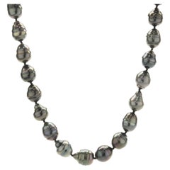 Baroque Tahitian Pearl Necklace with 14 Karat White Gold Diamond Cut Clasp