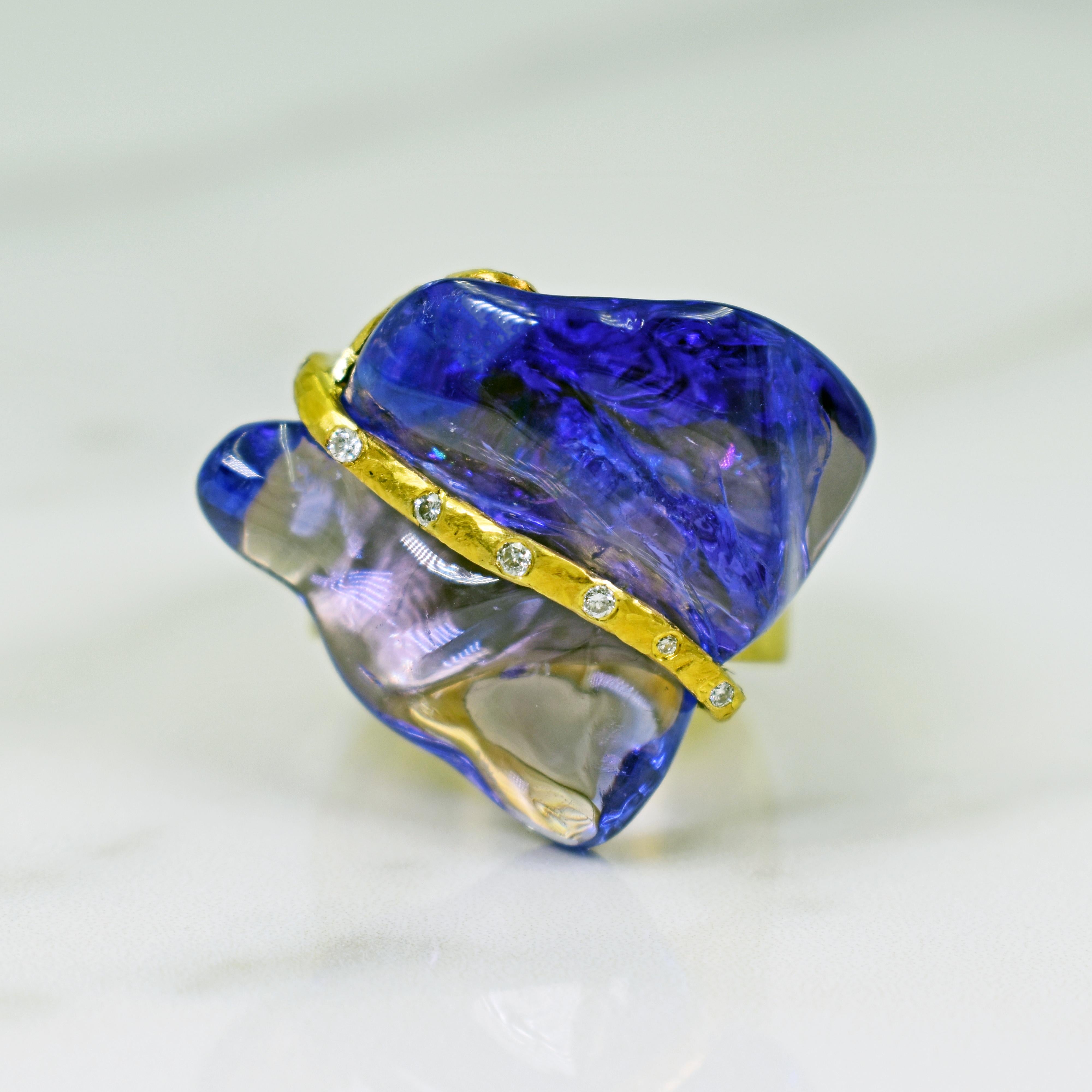 Contemporary Baroque Tanzanite, Diamond and Gold Cocktail Statement Ring For Sale