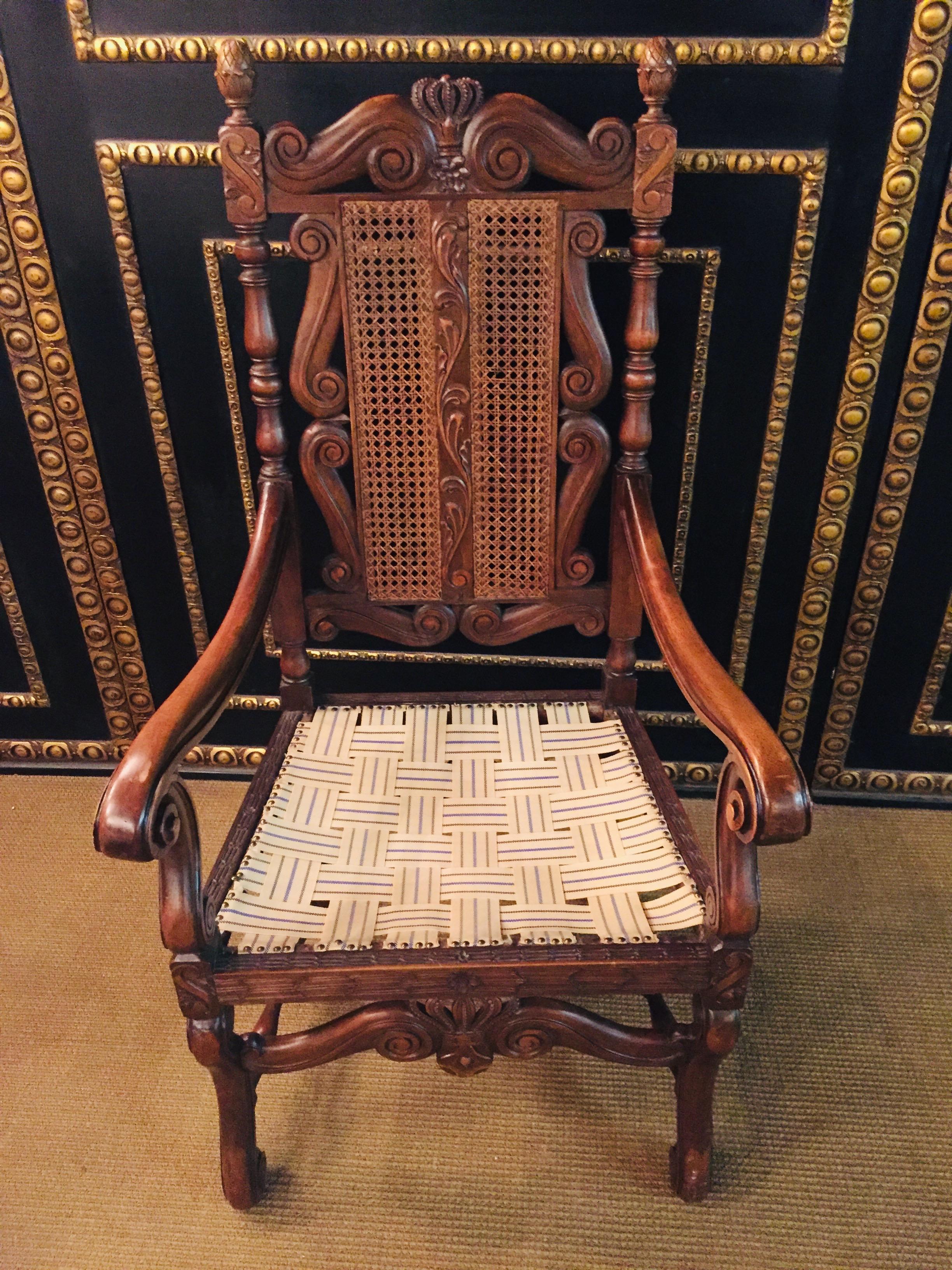 Antique Baroque Throne Armchair Fully Carved with Crown, circa 1880 Walnut For Sale 7