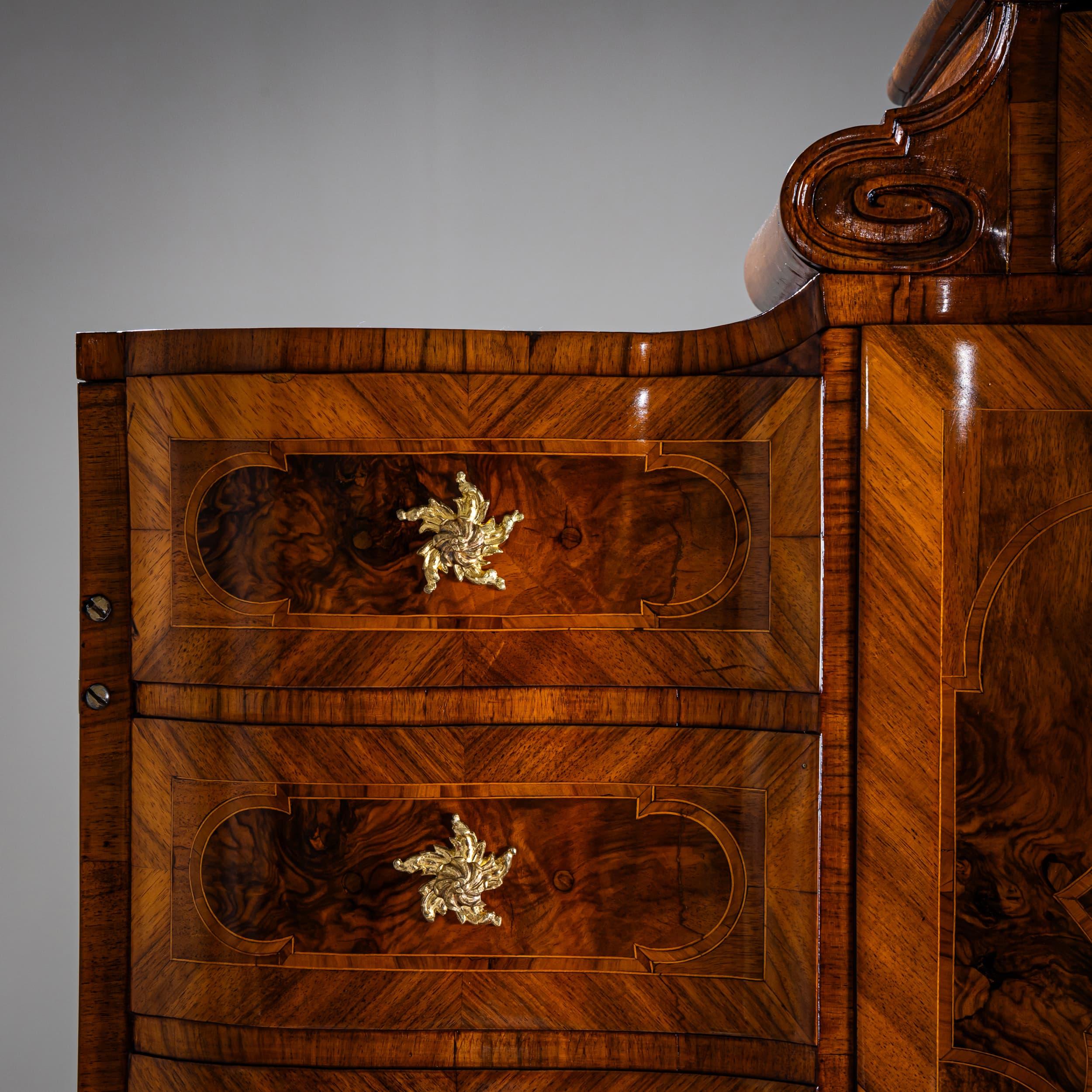 Gabinetto barocco trompe-l'Œil, Germania meridionale, metà del XVIII secolo in vendita 1