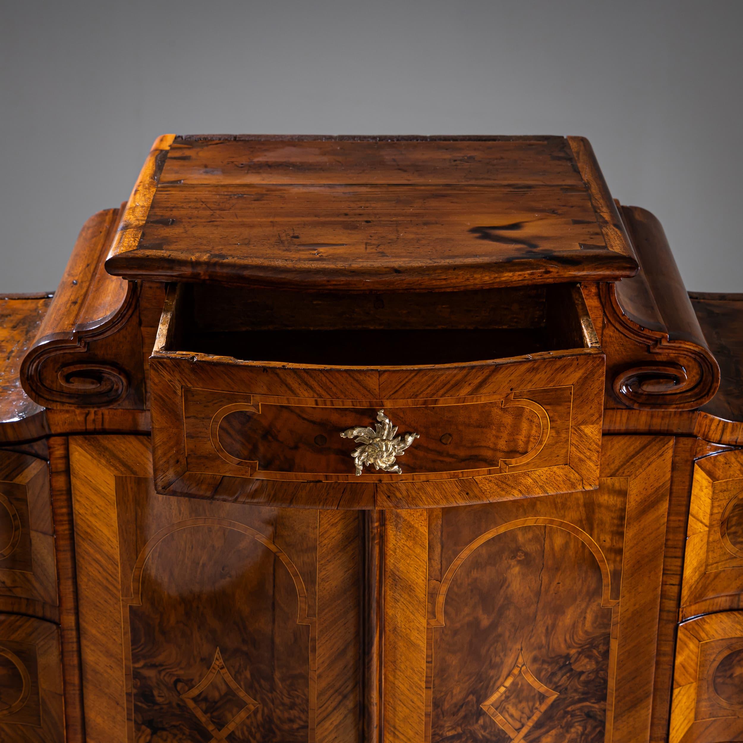 Gabinetto barocco trompe-l'Œil, Germania meridionale, metà del XVIII secolo in vendita 2