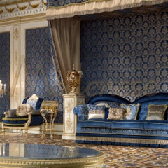 Baroque Urn in Amber Crystal with Gold Leaf Leaves by Modenese Luxury Interiors