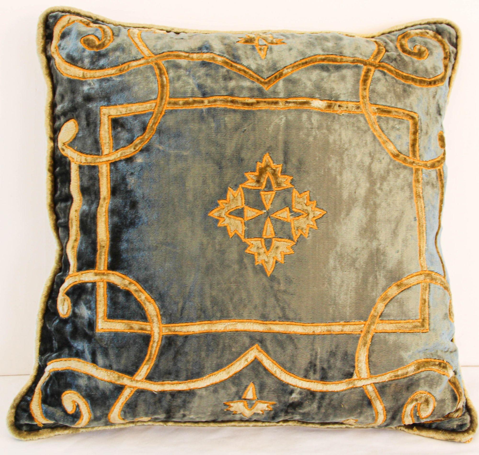 Baroque Venetian Style, Red and Gold Velvet Pillow, Elaborate Applique Work For Sale 6