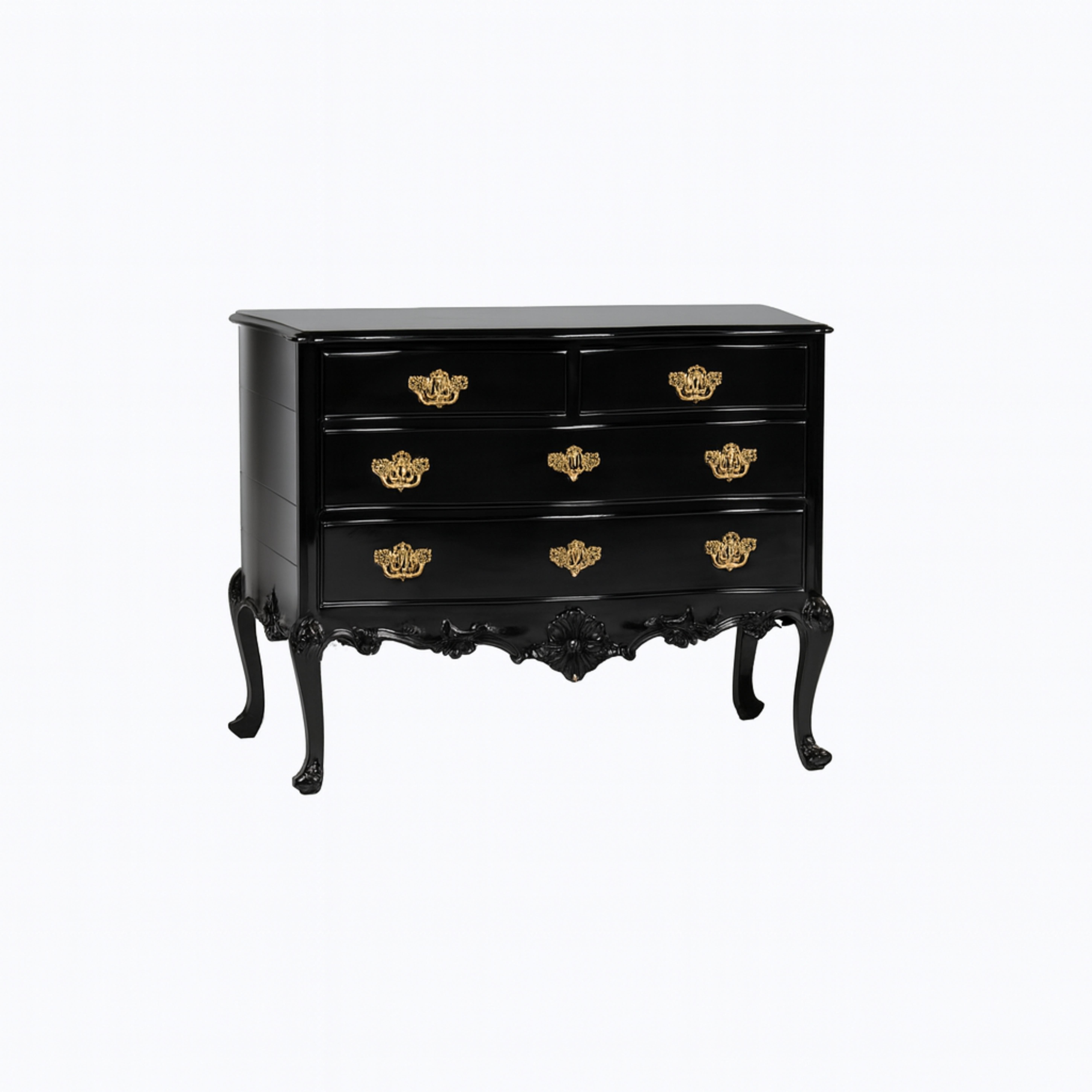 Notevole commodo rifinito con lacca nera, in noce e ferramenta in ottone, due piccoli cassetti superiori e due cassetti grandi, gonna e fianchi tagliati a chiave, piedi ad artiglio rifiniti a sfera.