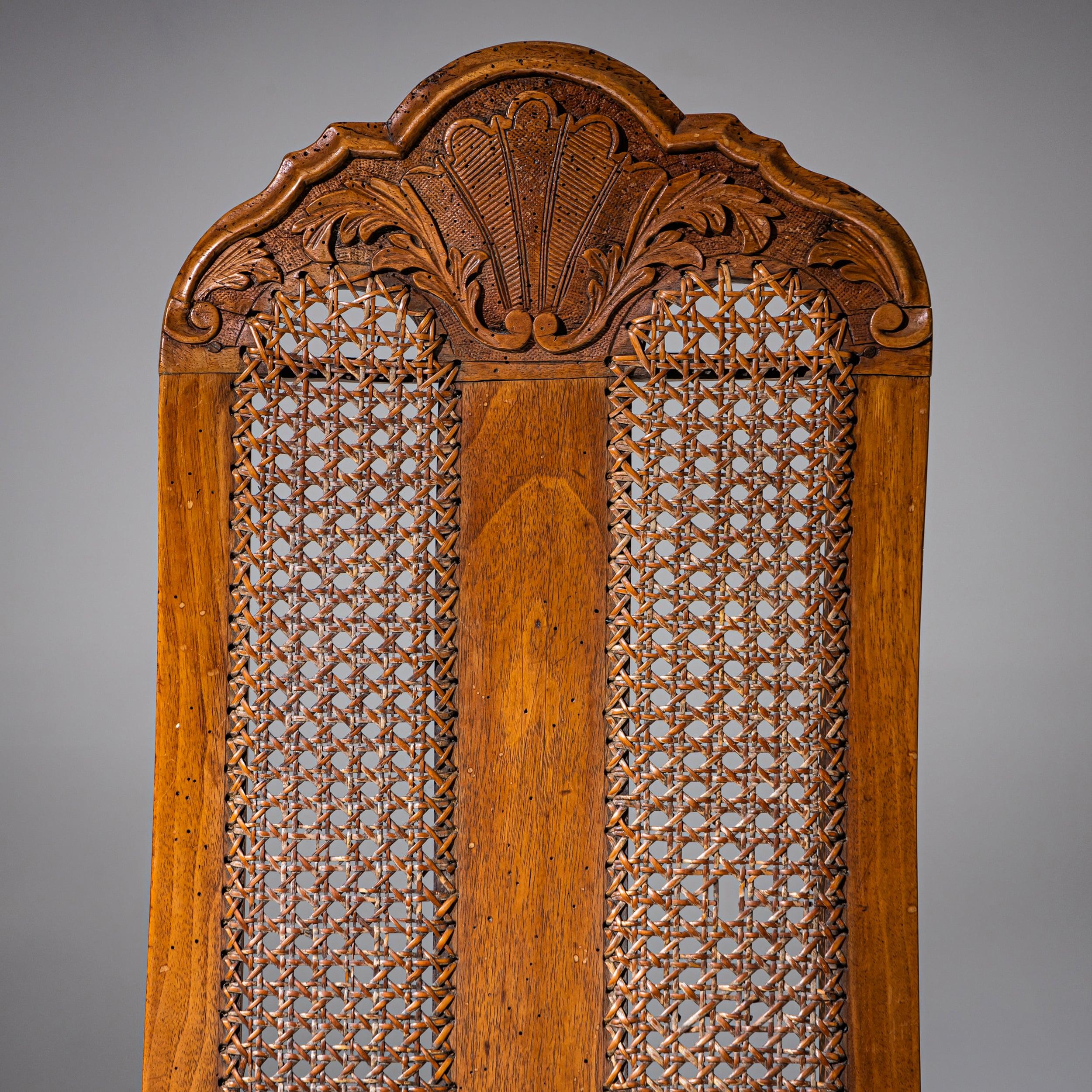 Silla barroca de nogal, probablemente Brunswick, hacia 1750 Barroco en venta