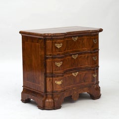 Baroque Walnut Chest Of Drawers, Braunschweig C. 1730