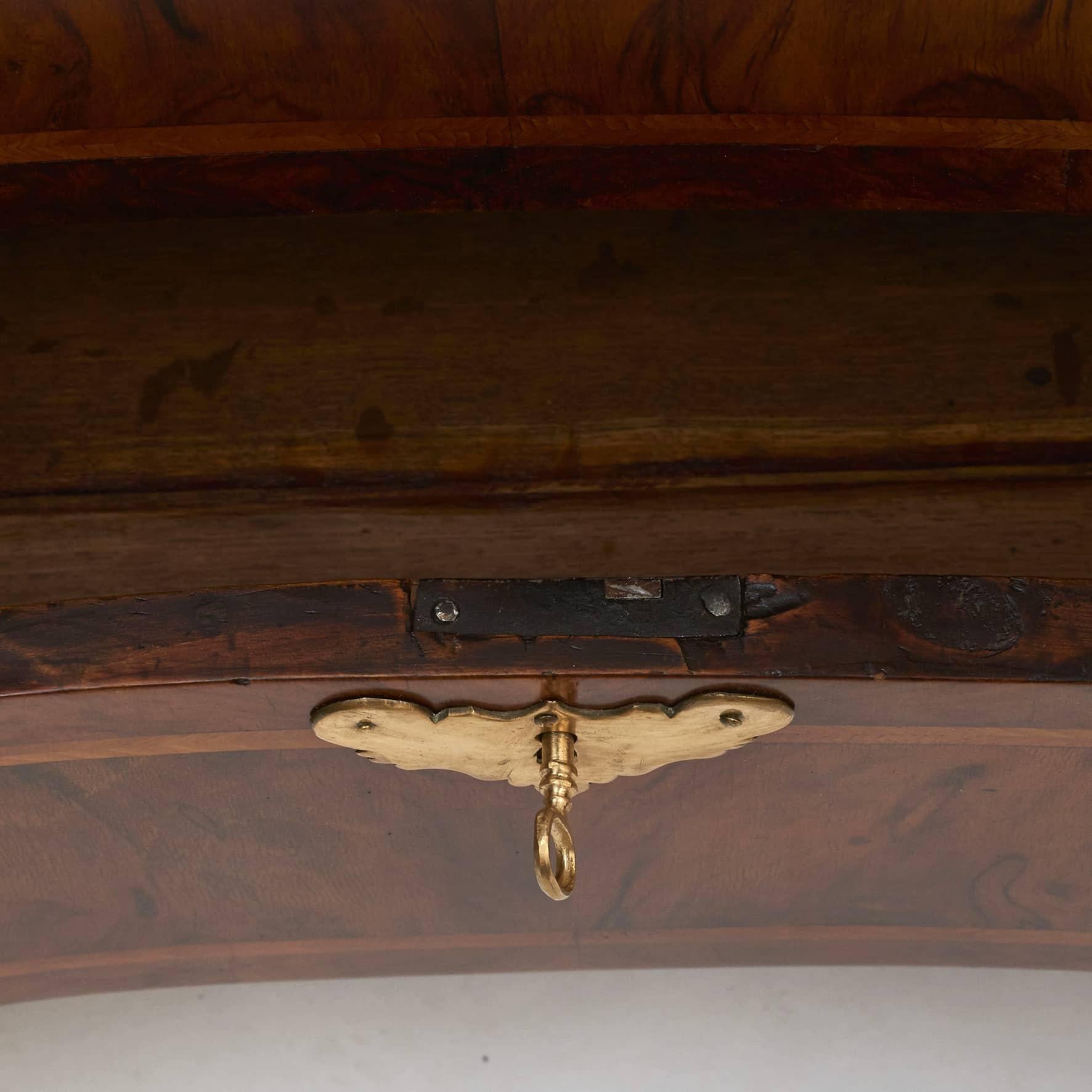 Baroque Walnut Chest Of Drawers, Braunschweig C. 1730 For Sale 2