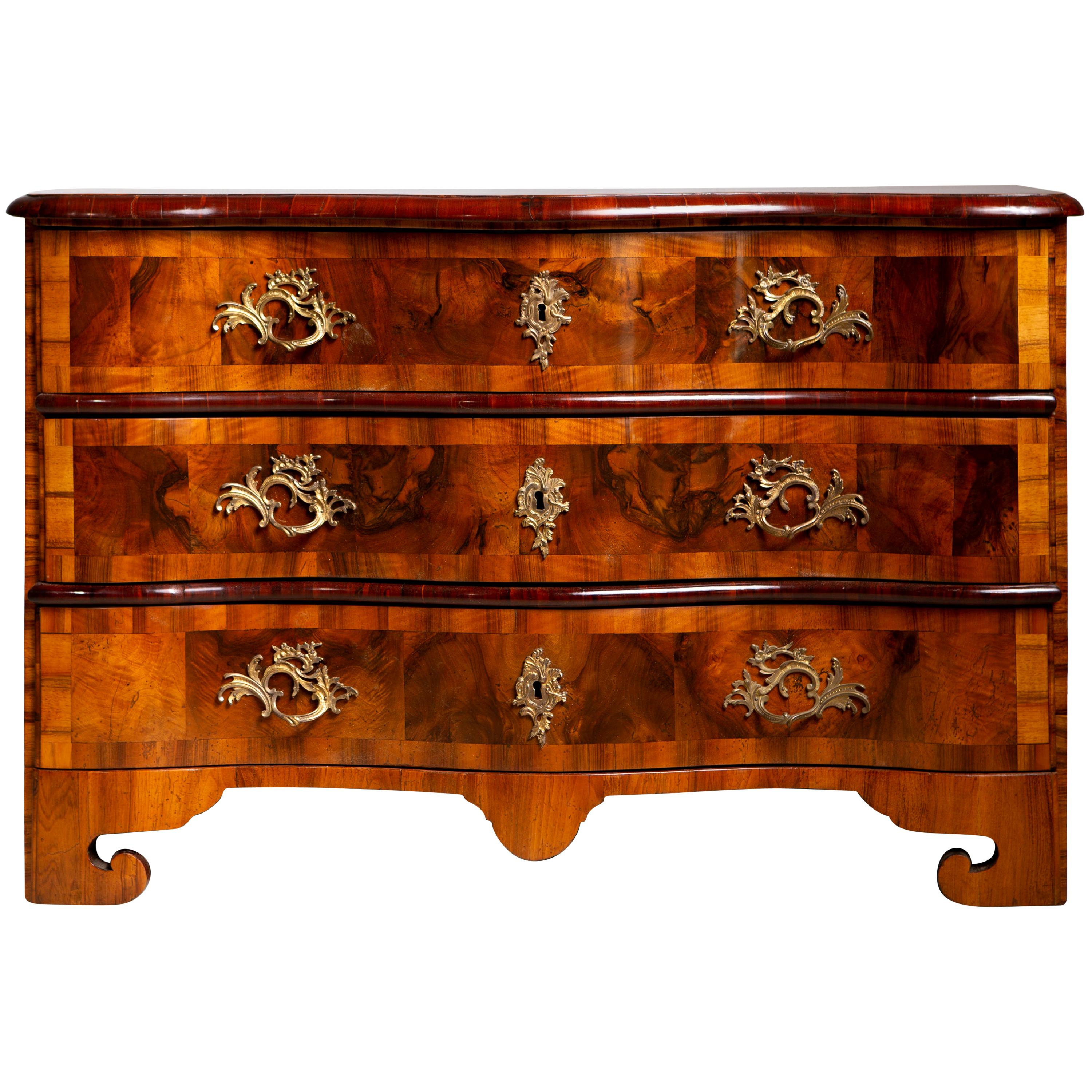 Baroque Walnut Chest of Drawers, Germany / Saxony, Mid-18th Century