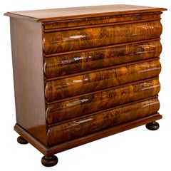Baroque Walnut Chest of Drawers, Nuremberg, Germany 18th Century