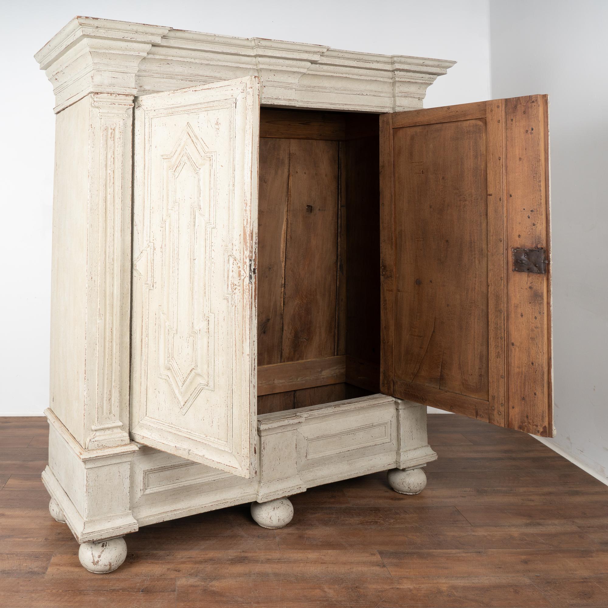 Swedish Baroque White Painted Armoire, Sweden circa 1780-1800 For Sale